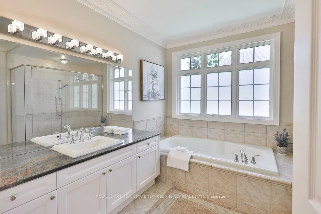 729 HIDDEN GROVE Lane, #13