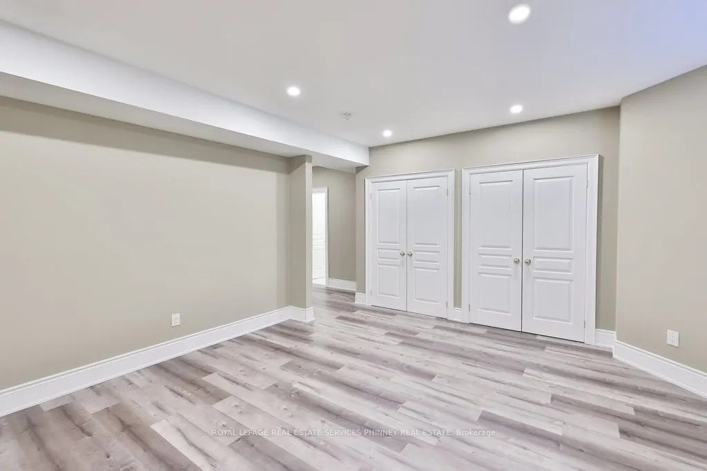 729 HIDDEN GROVE Lane, #13