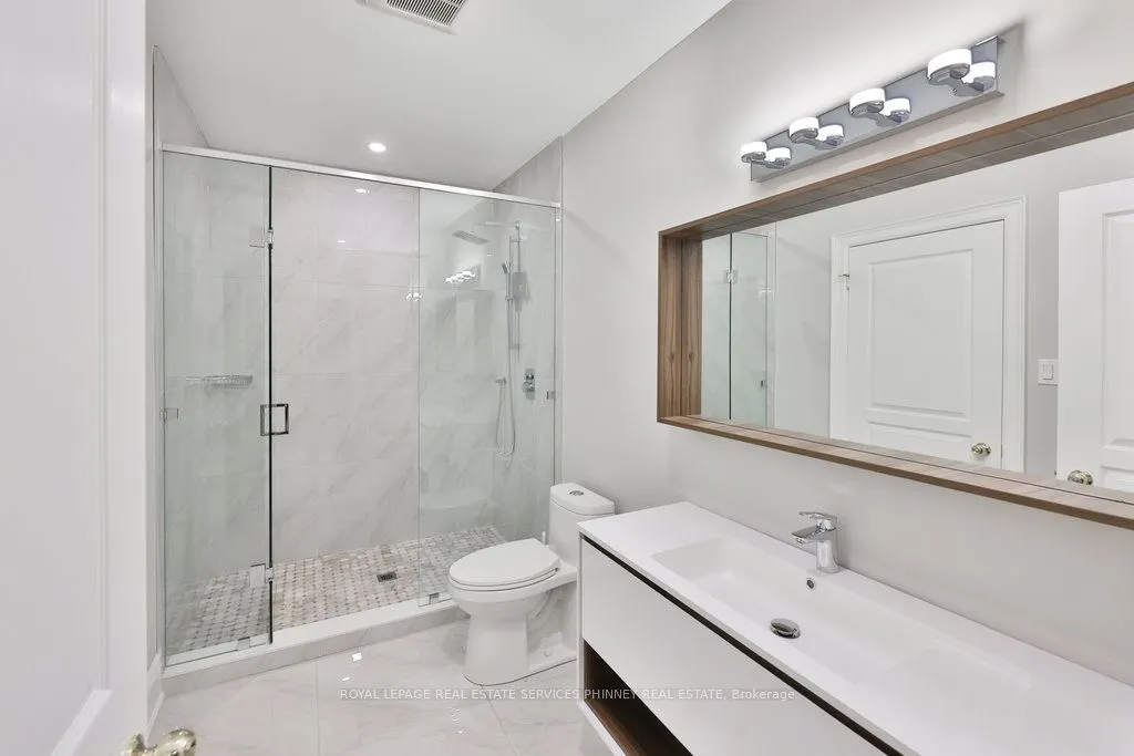 729 HIDDEN GROVE Lane, #13