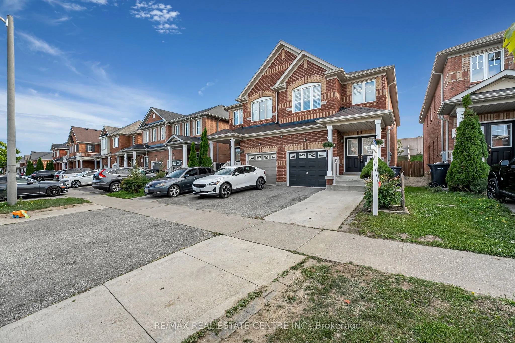 245 Checkerberry Crescent