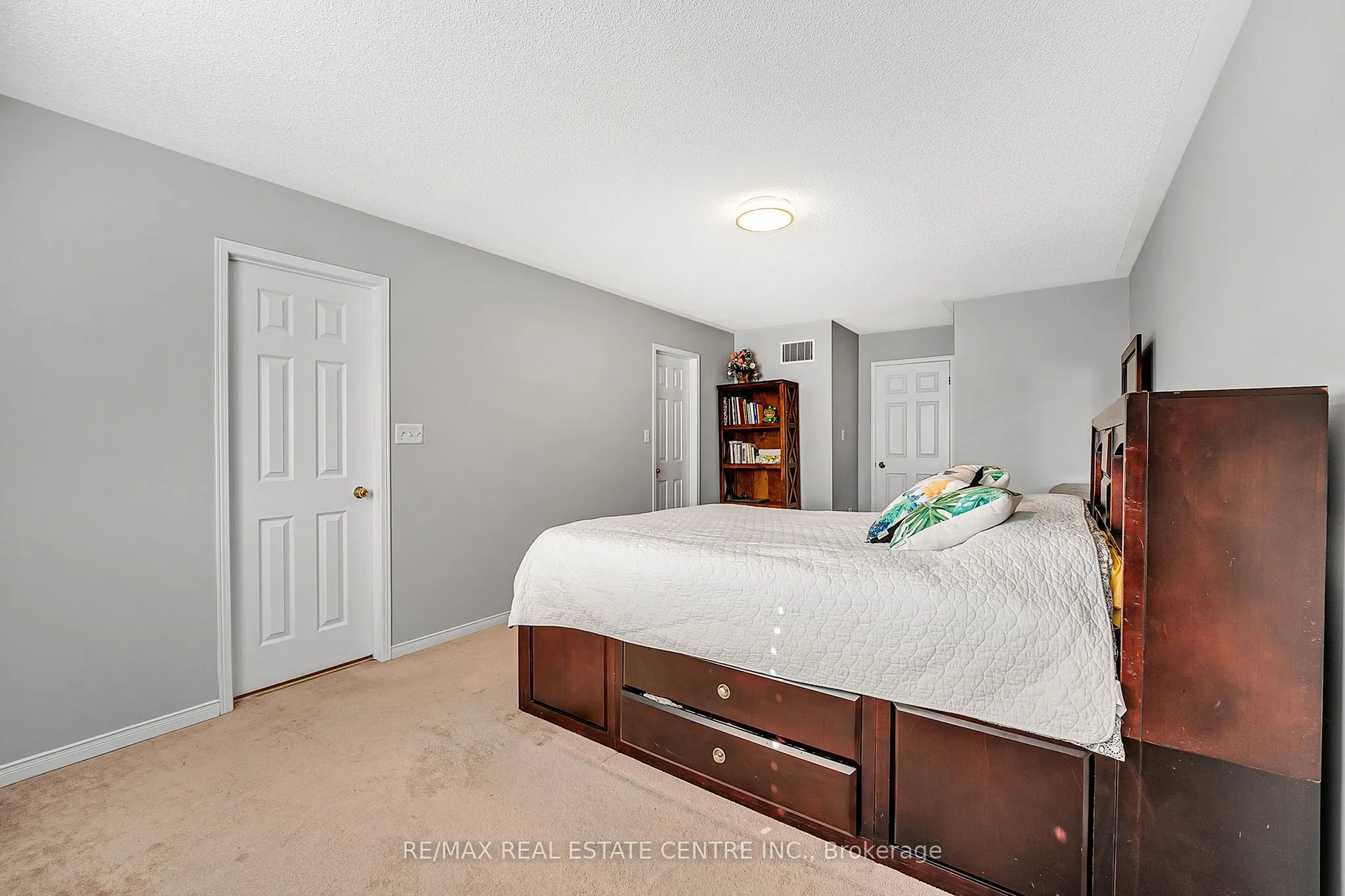 245 Checkerberry Crescent
