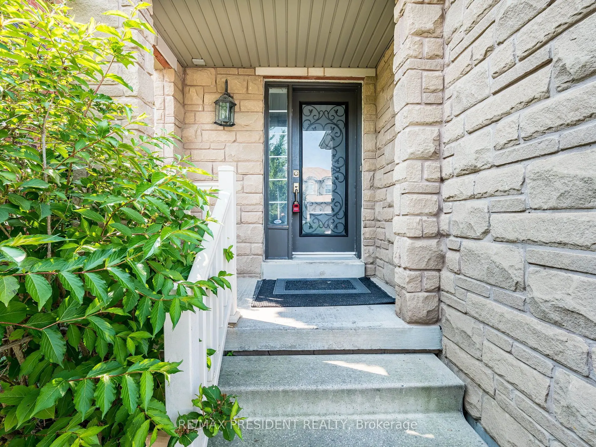 20 Monabelle Crescent