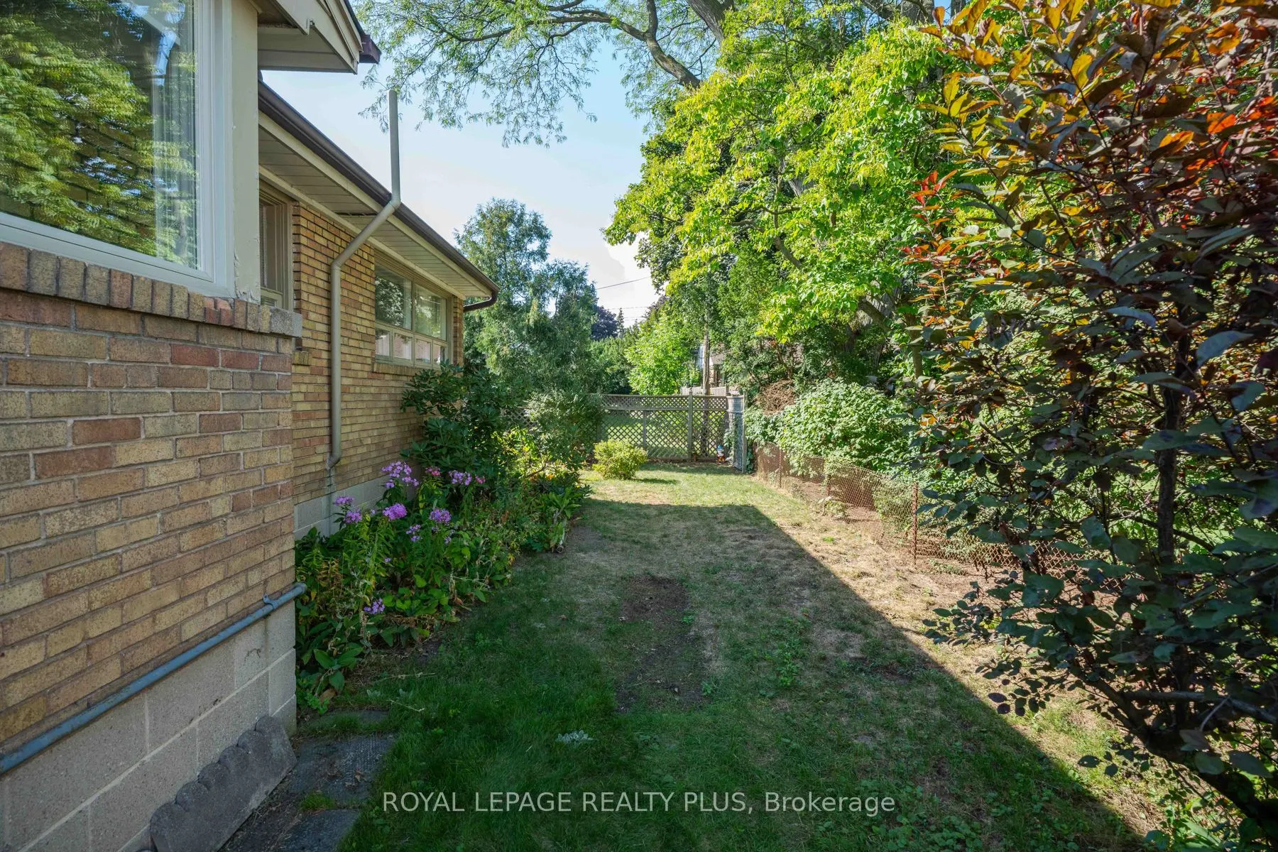 1509 Kenneth Drive
