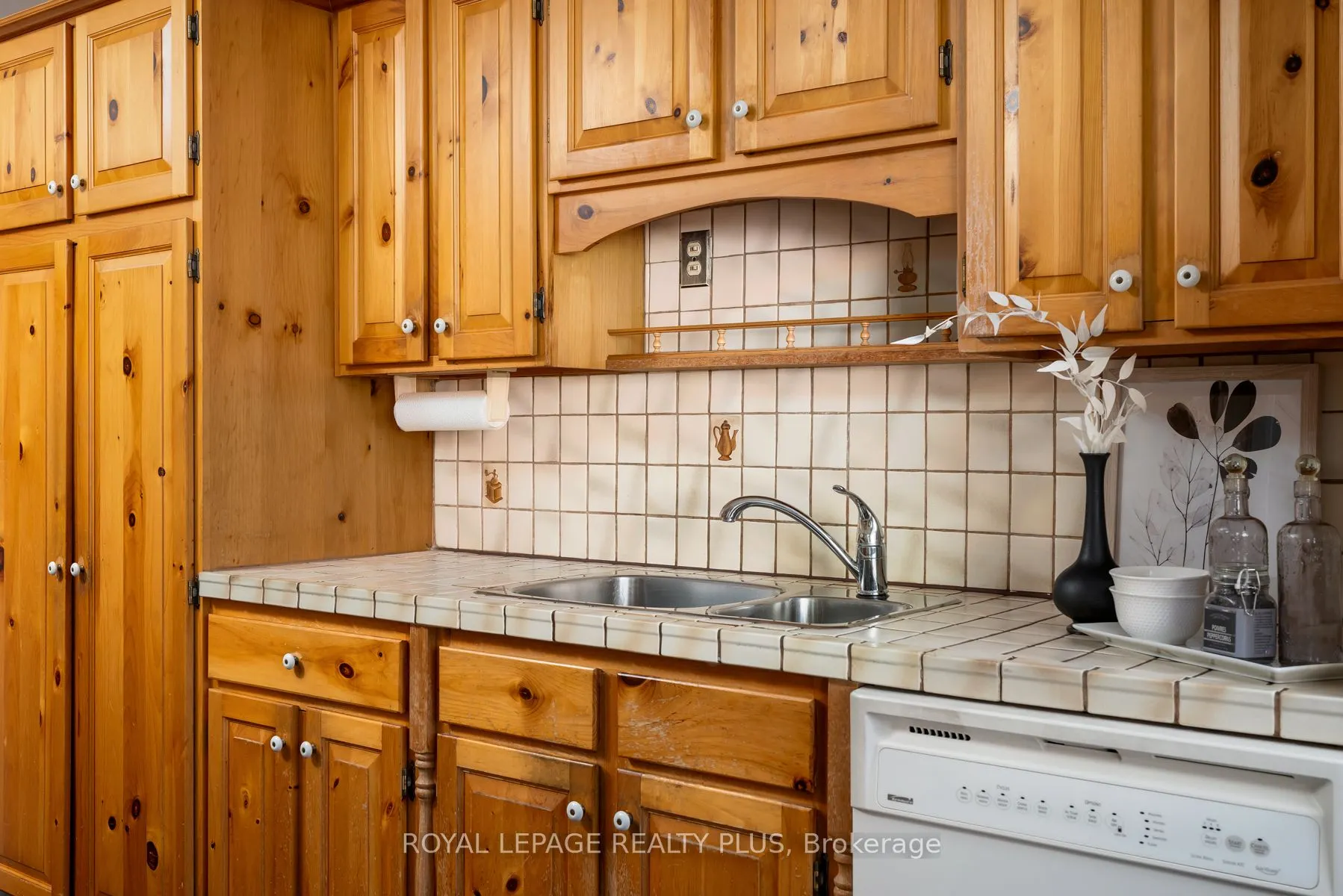 1509 Kenneth Drive