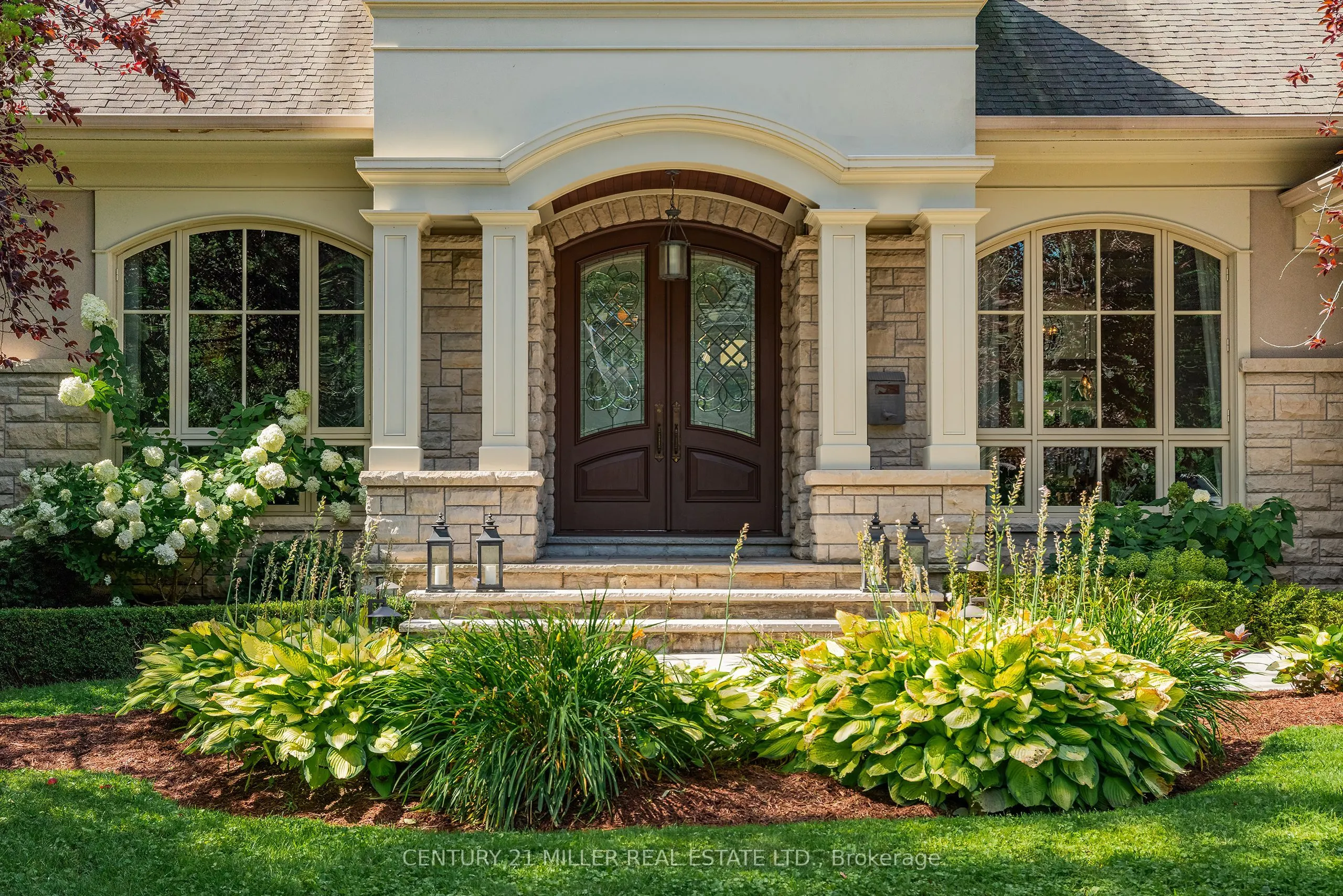 38 Shorewood Place