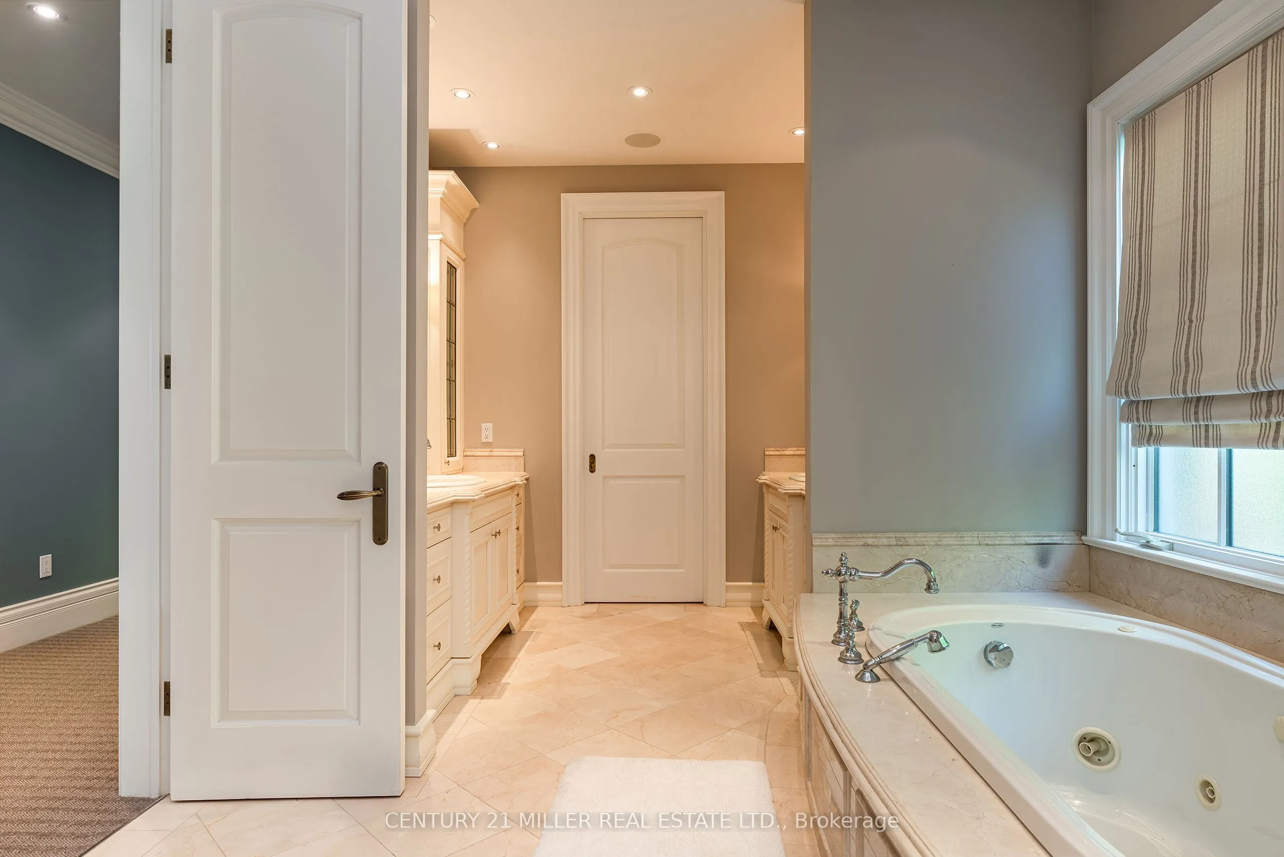 38 Shorewood Place