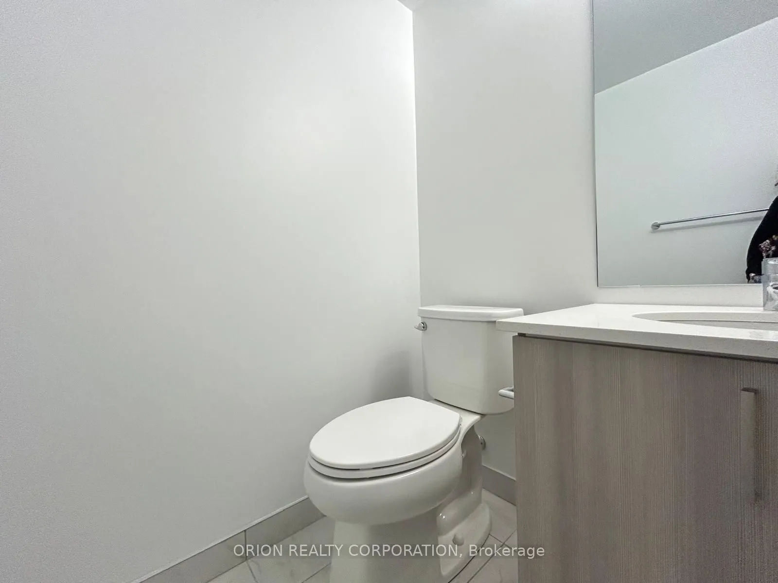556 Marlee Avenue, #403