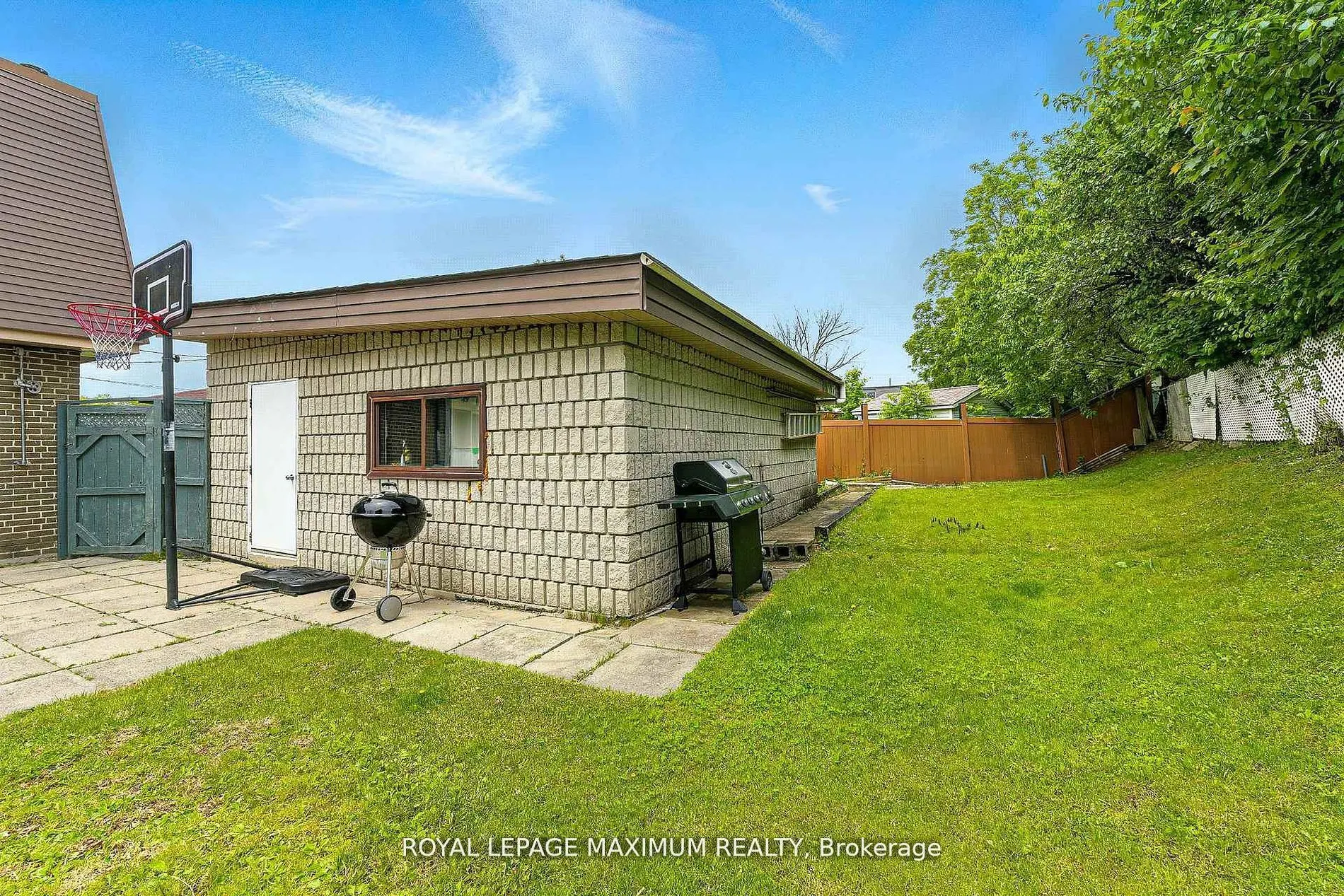32 Fennimore Crescent