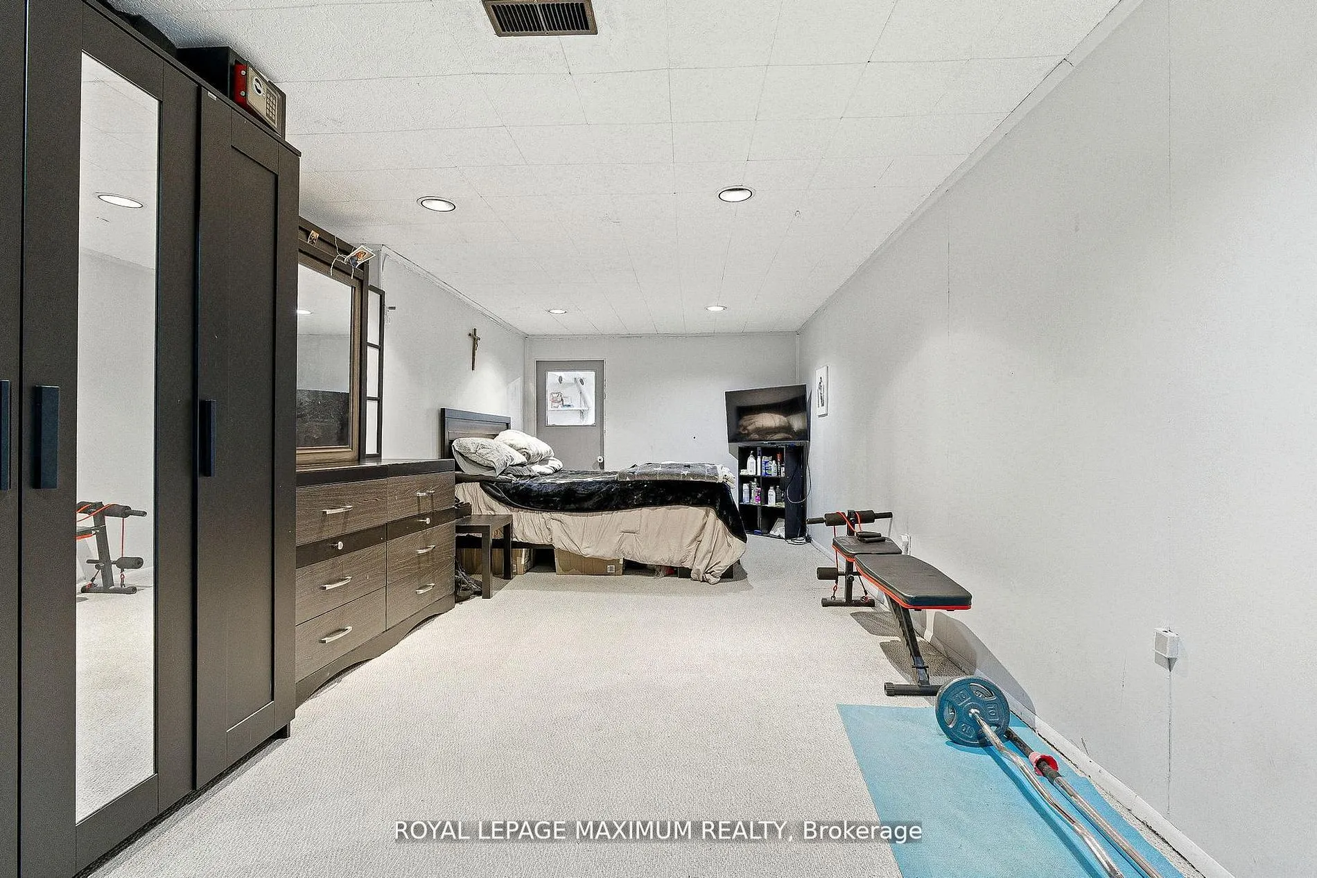 32 Fennimore Crescent