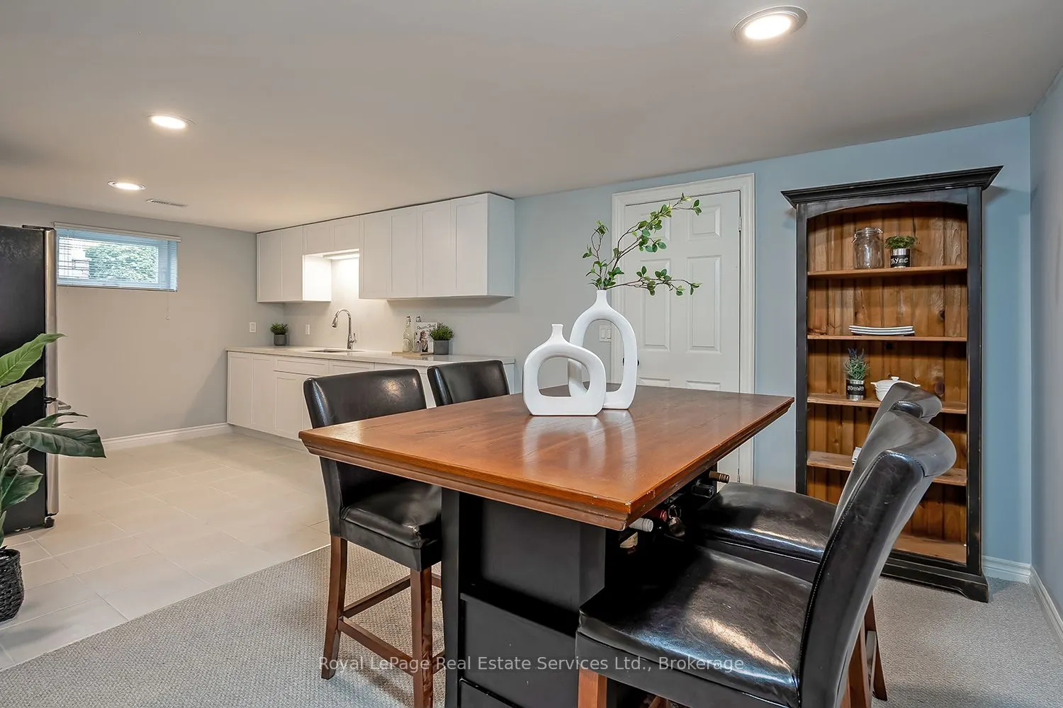 1071 Melvin Avenue