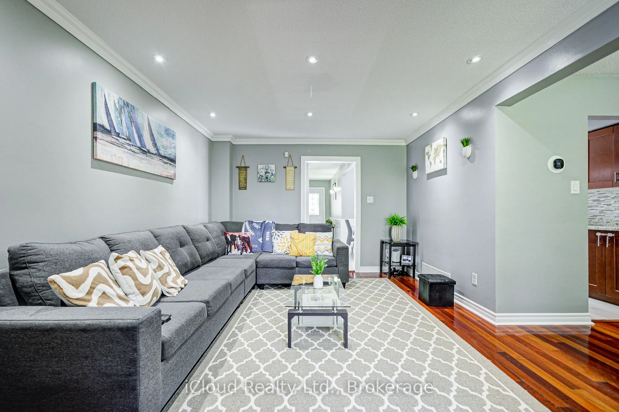5 Gloucester Place, #5