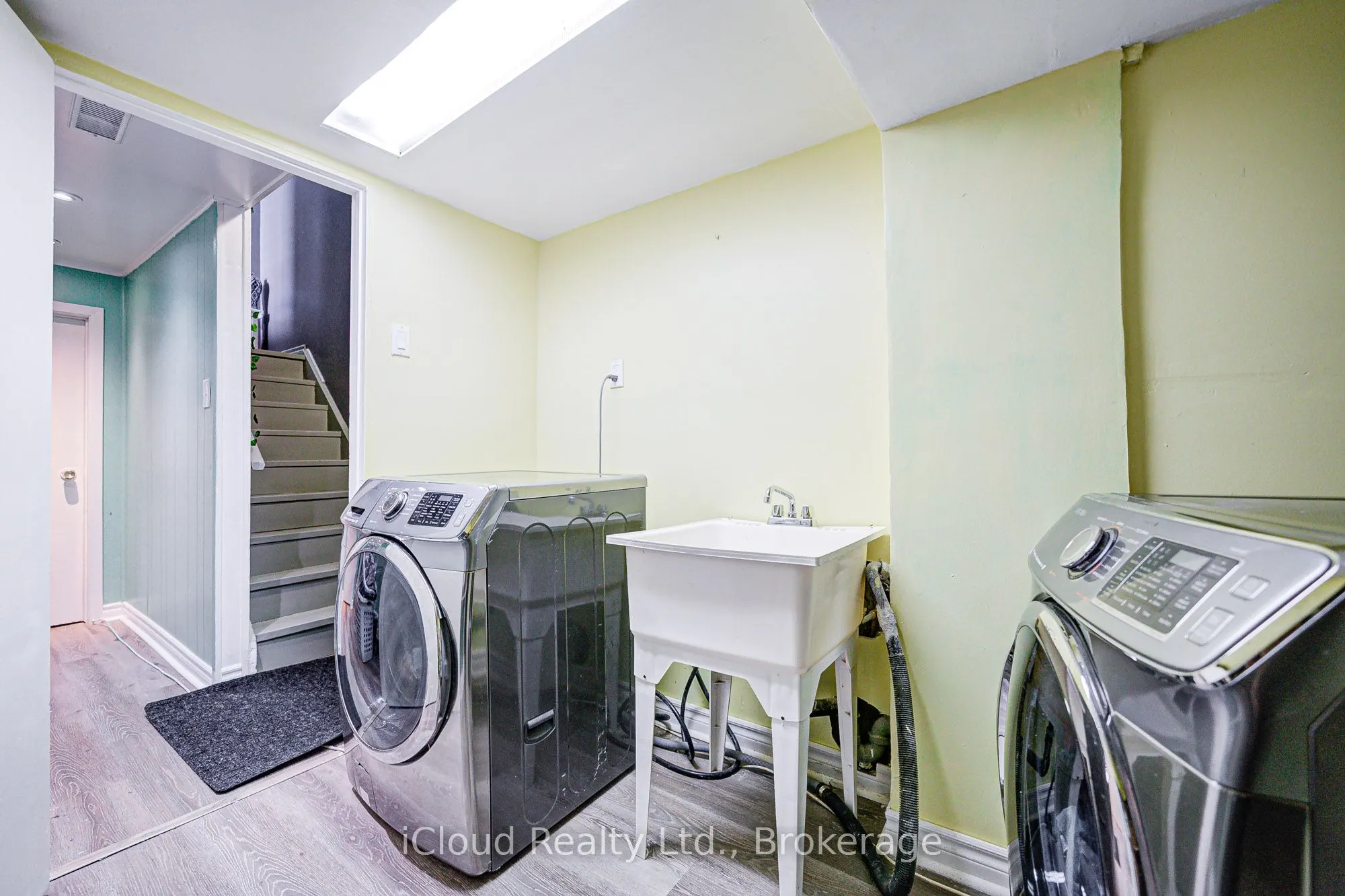 5 Gloucester Place, #5