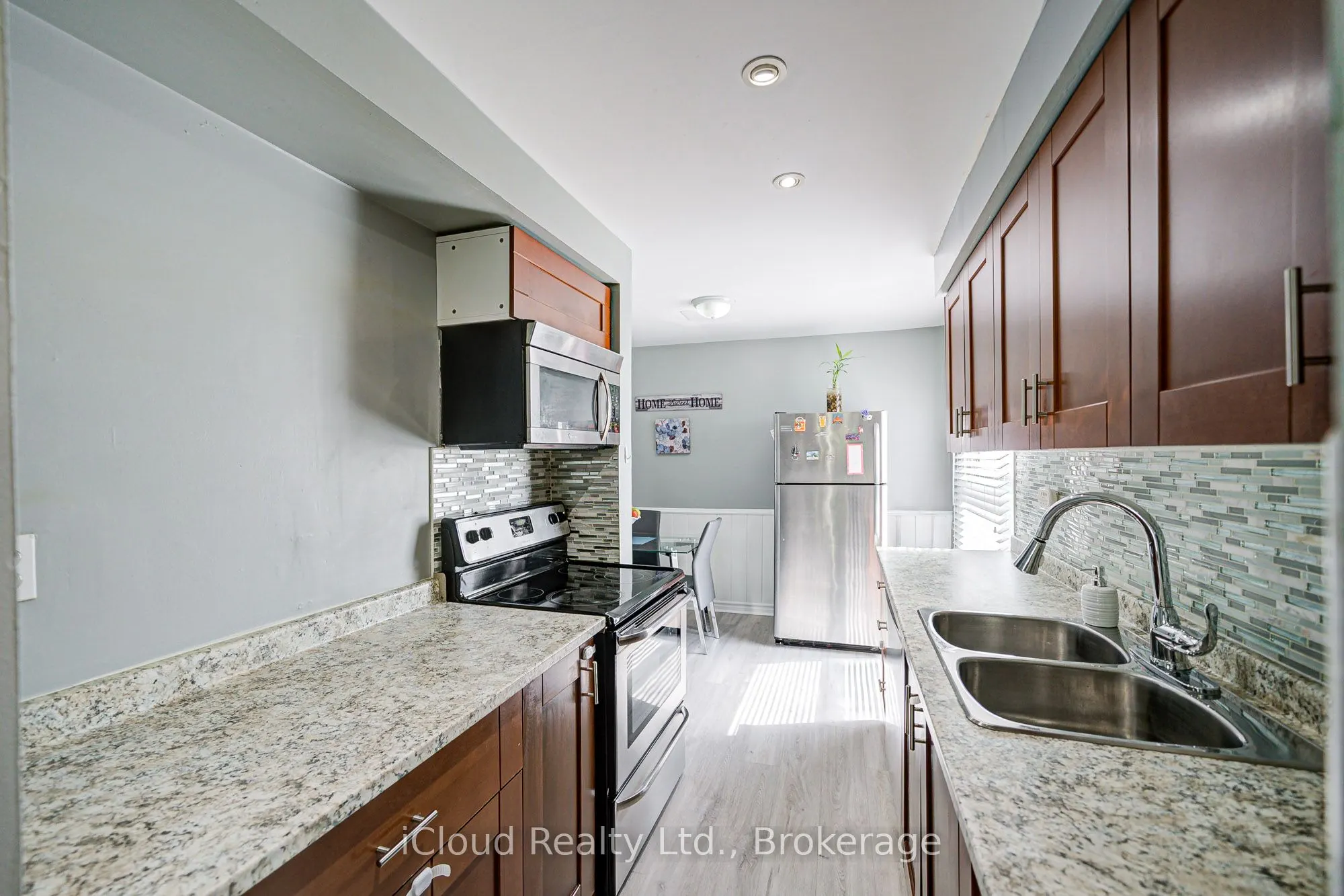 5 Gloucester Place, #5