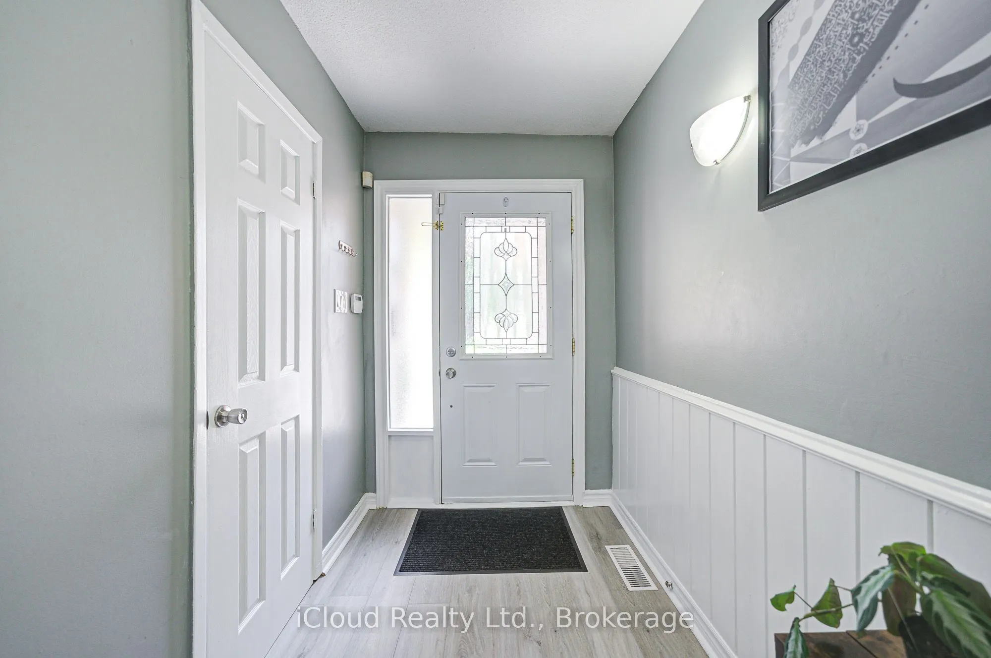 5 Gloucester Place, #5