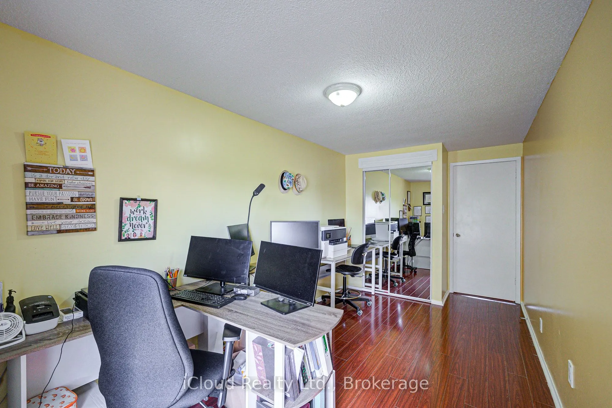 5 Gloucester Place, #5