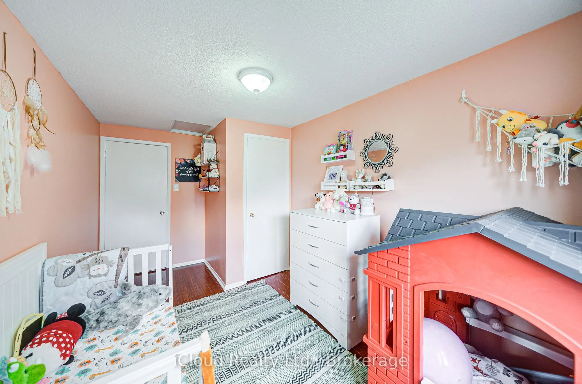 5 Gloucester Place, #5