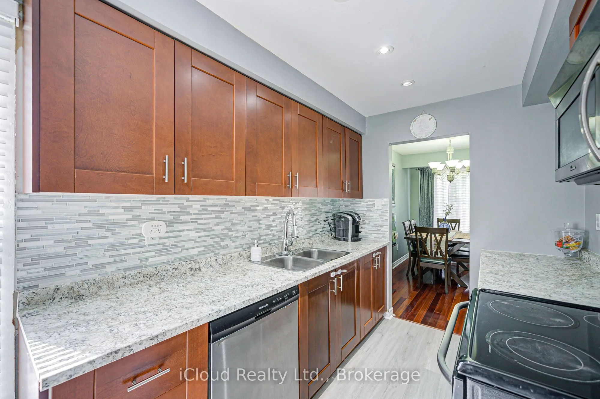 5 Gloucester Place, #5