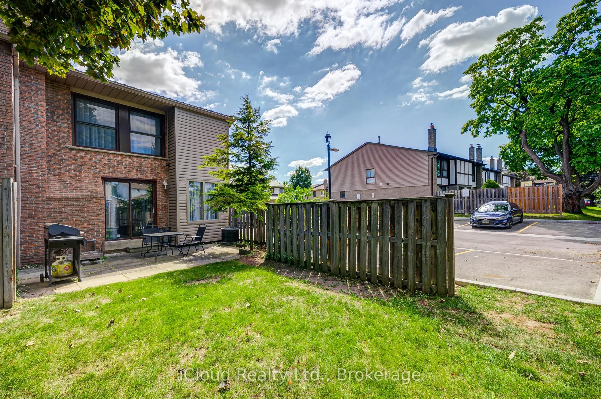 5 Gloucester Place, #5