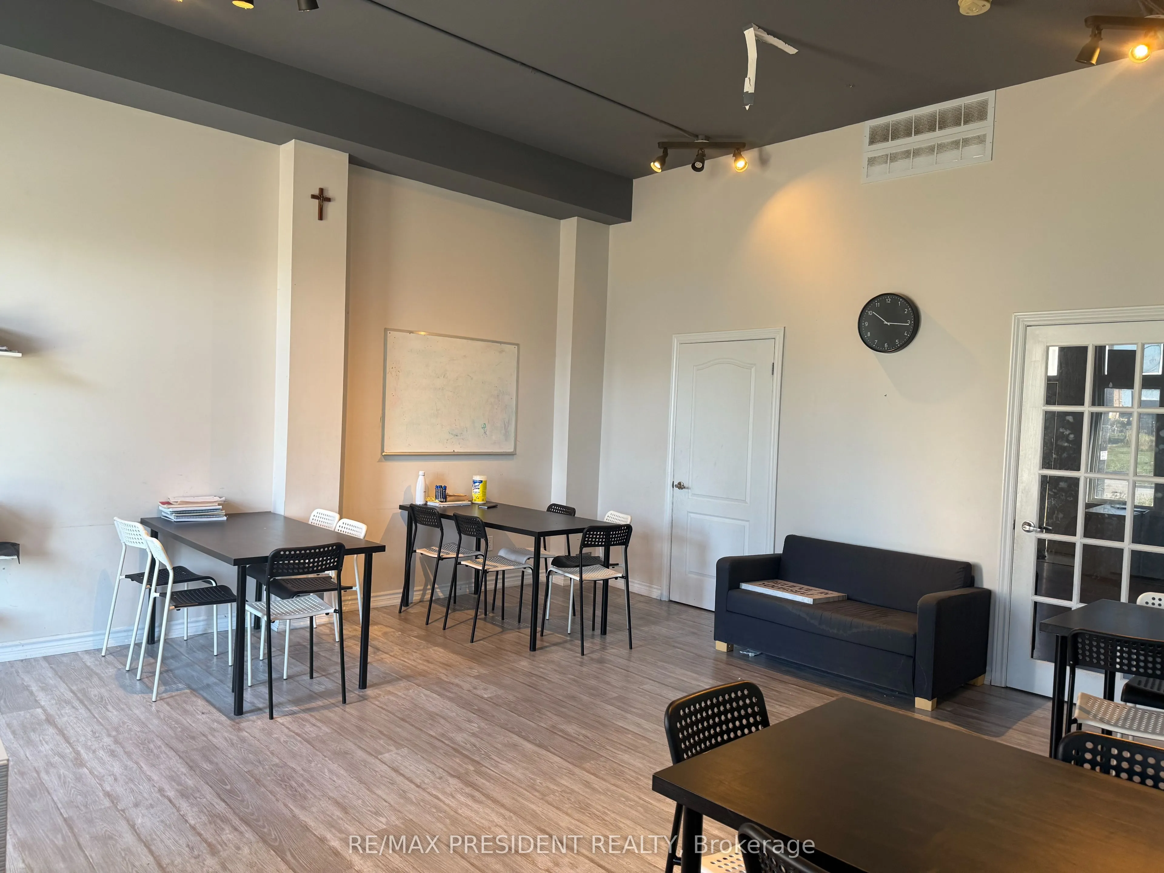 107 Inspire Boulevard, #2