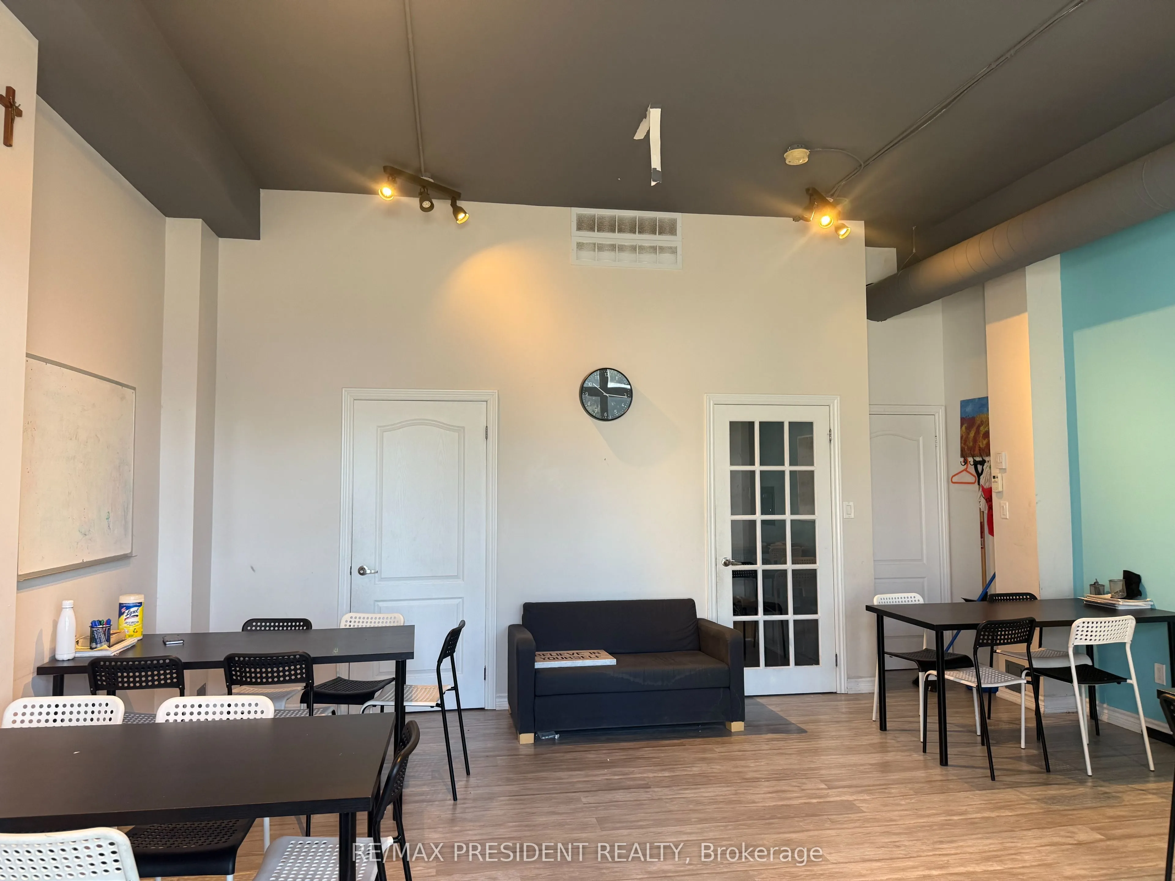 107 Inspire Boulevard, #2