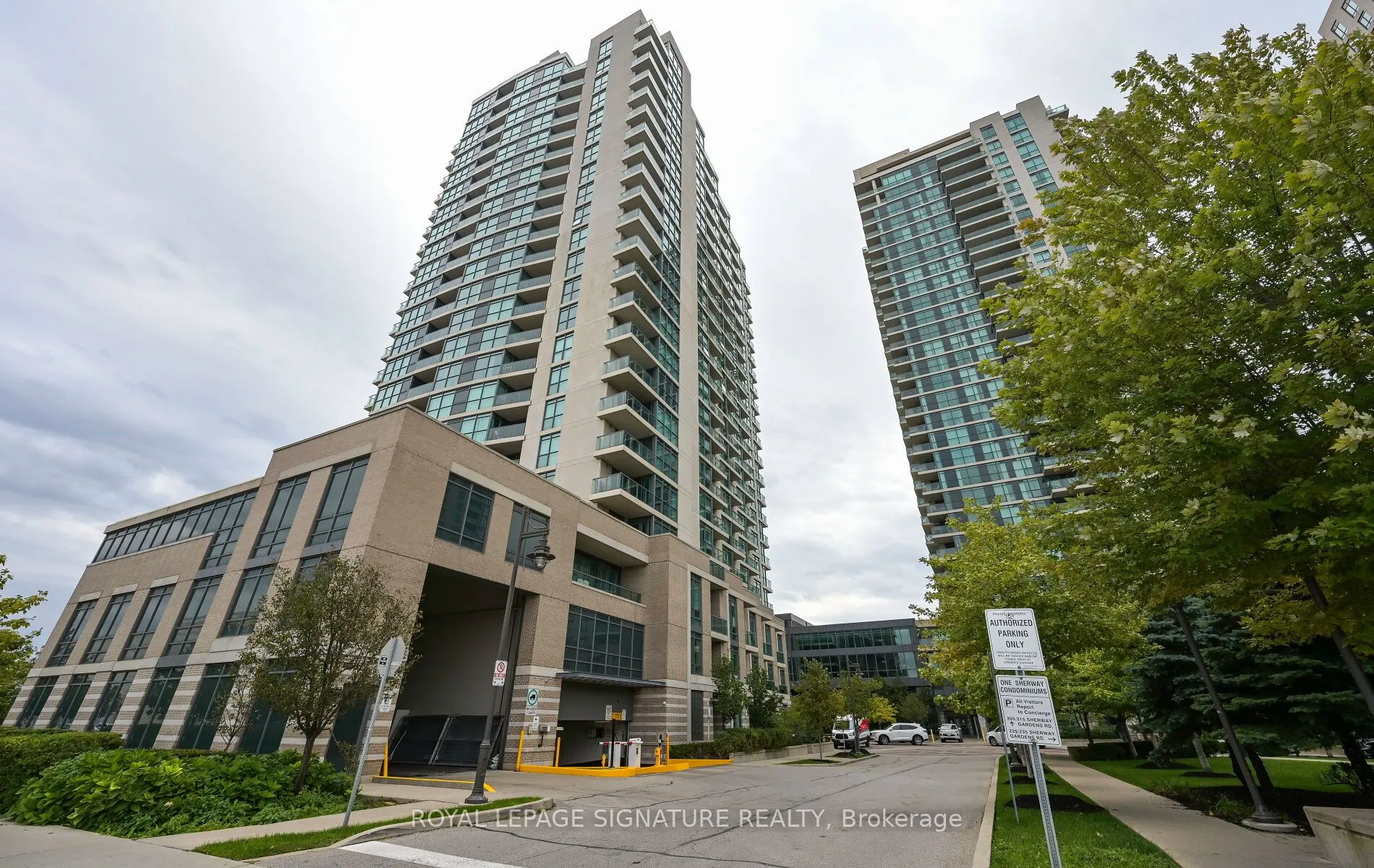 215 Sherway Gardens Road, #1805