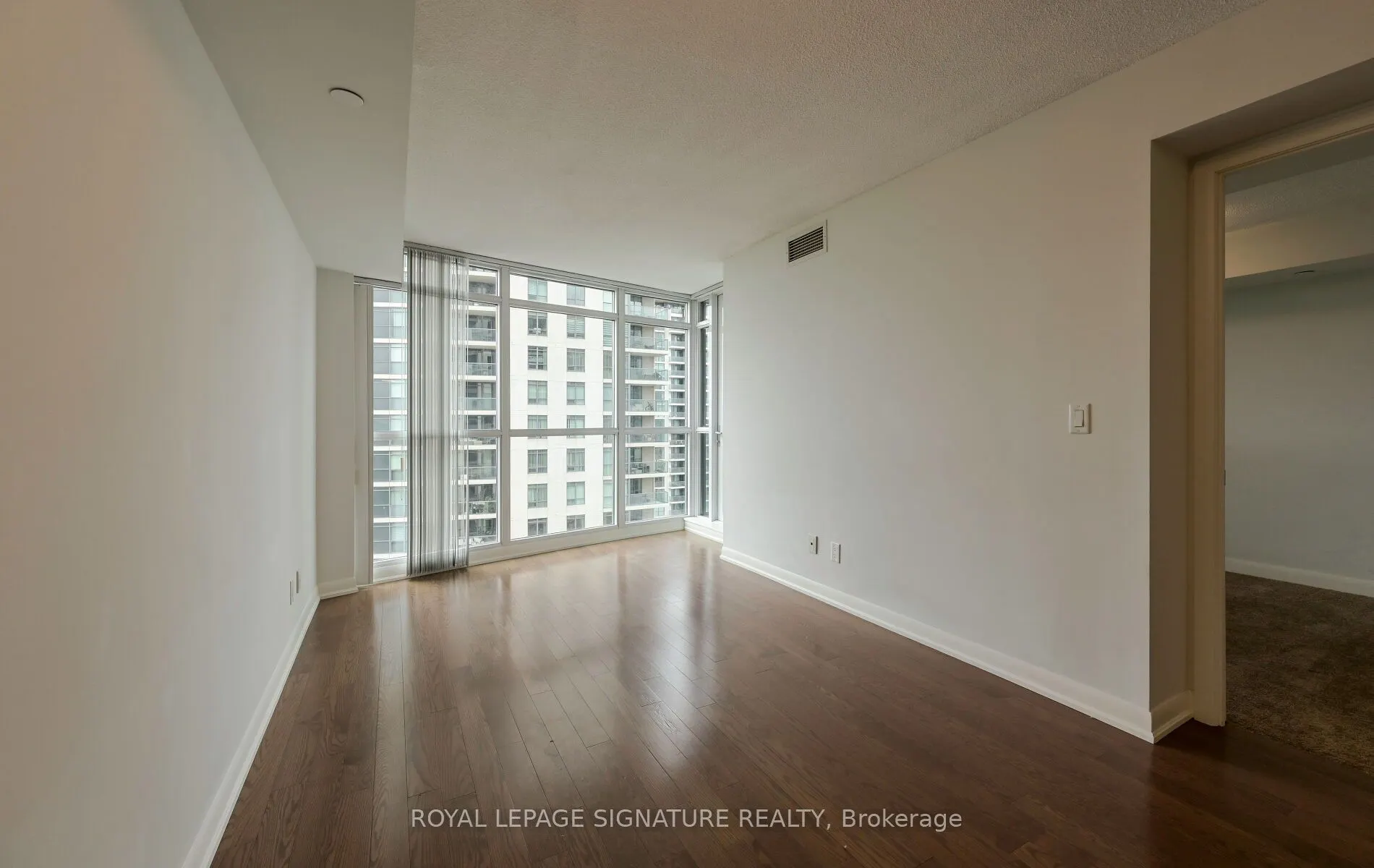 215 Sherway Gardens Road, #1805