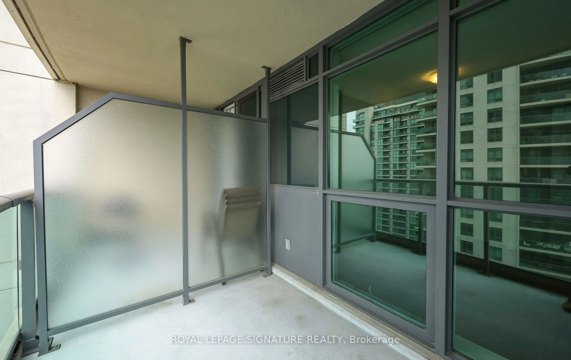 215 Sherway Gardens Road, #1805
