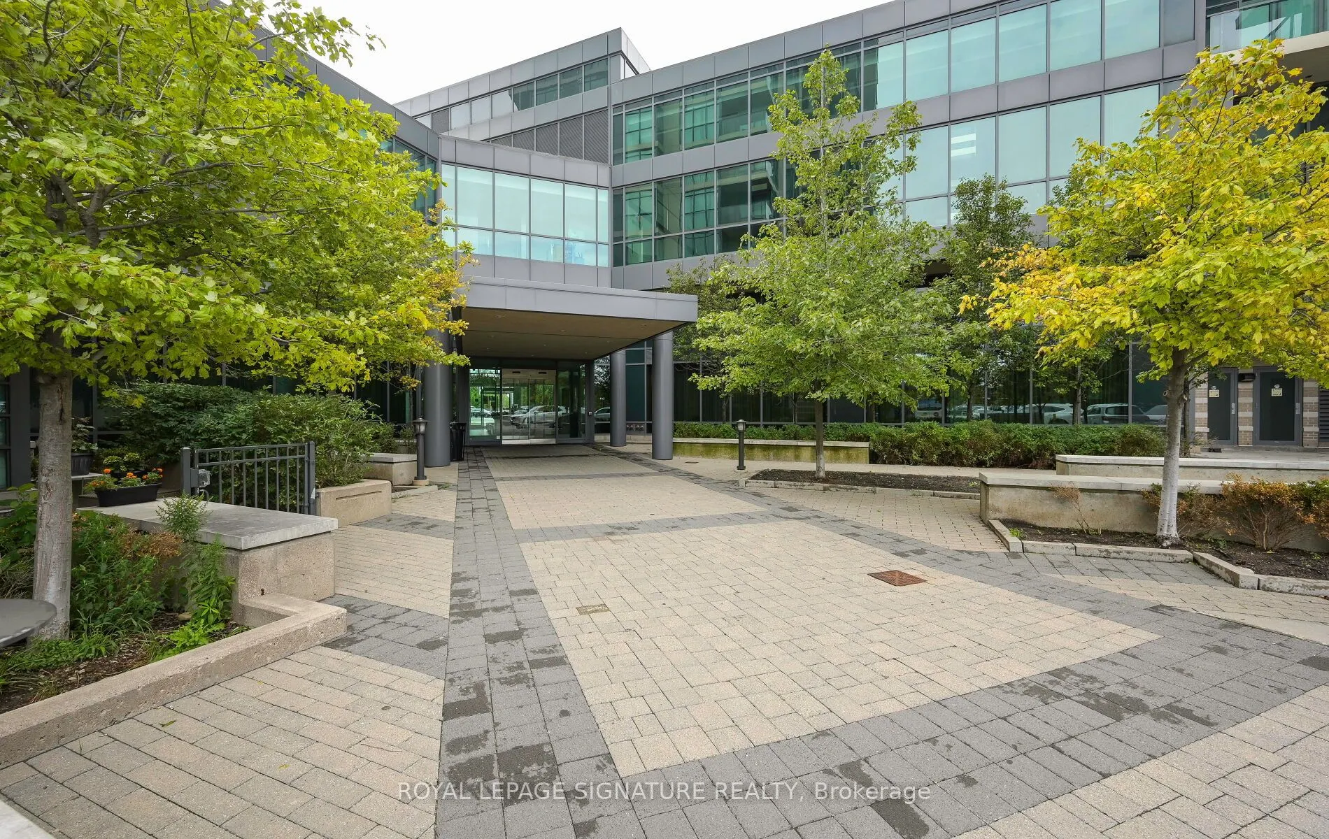 215 Sherway Gardens Road, #1805