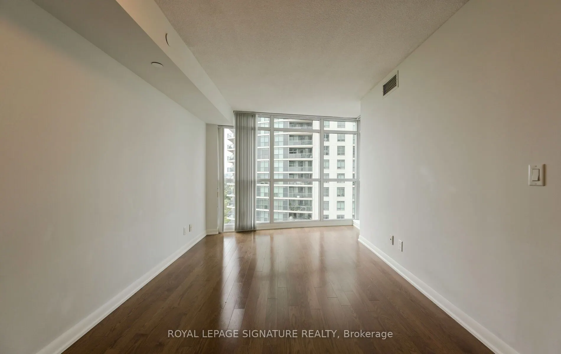 215 Sherway Gardens Road, #1805
