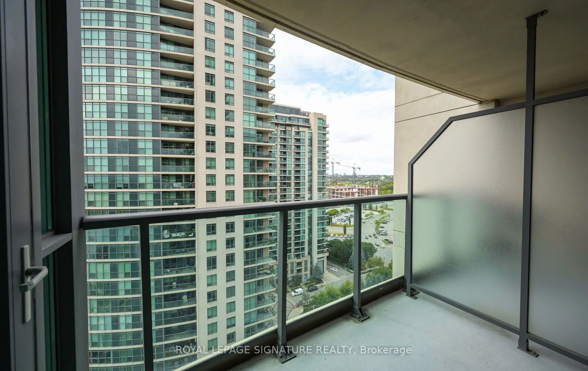 215 Sherway Gardens Road, #1805
