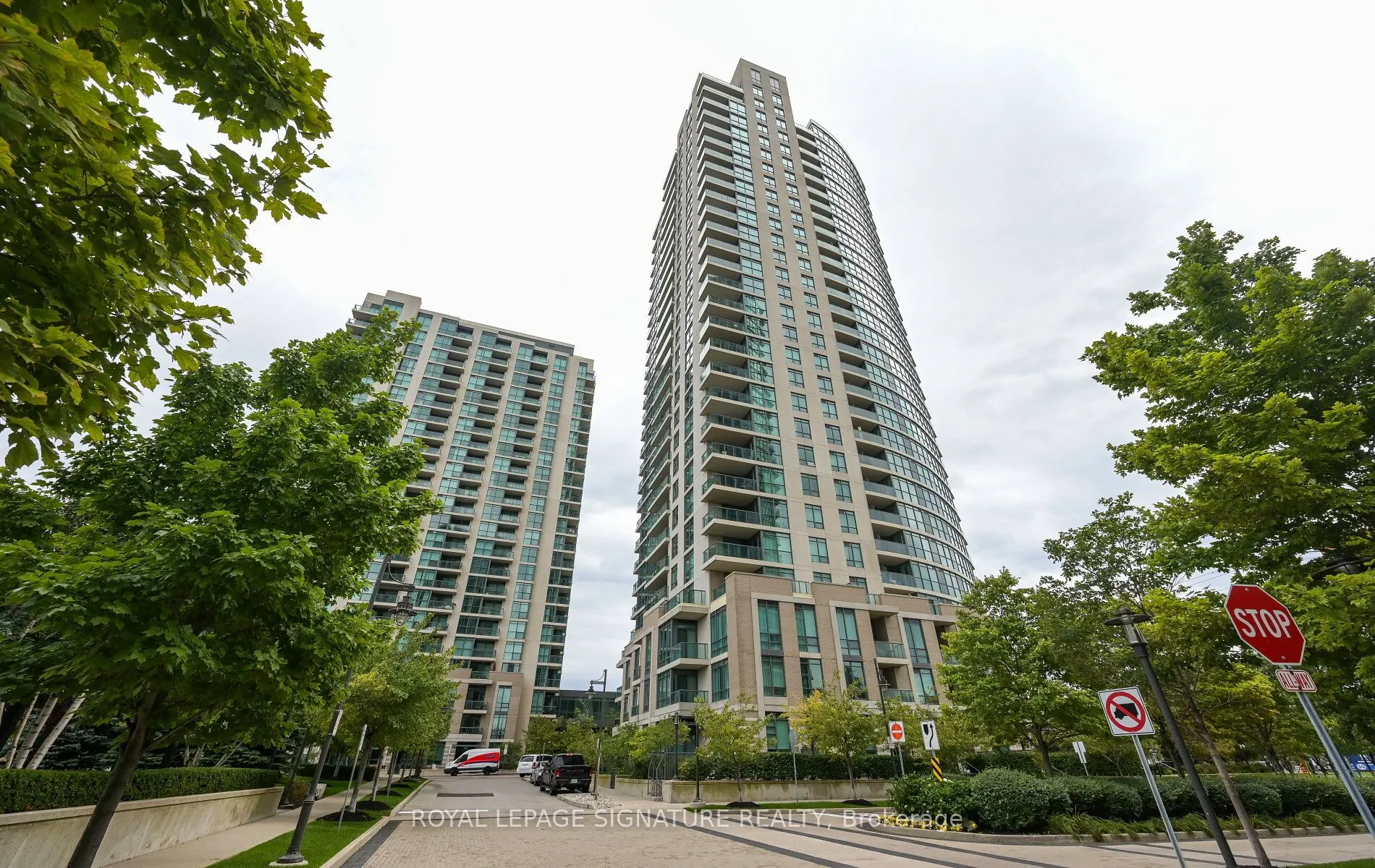 215 Sherway Gardens Road, #1805