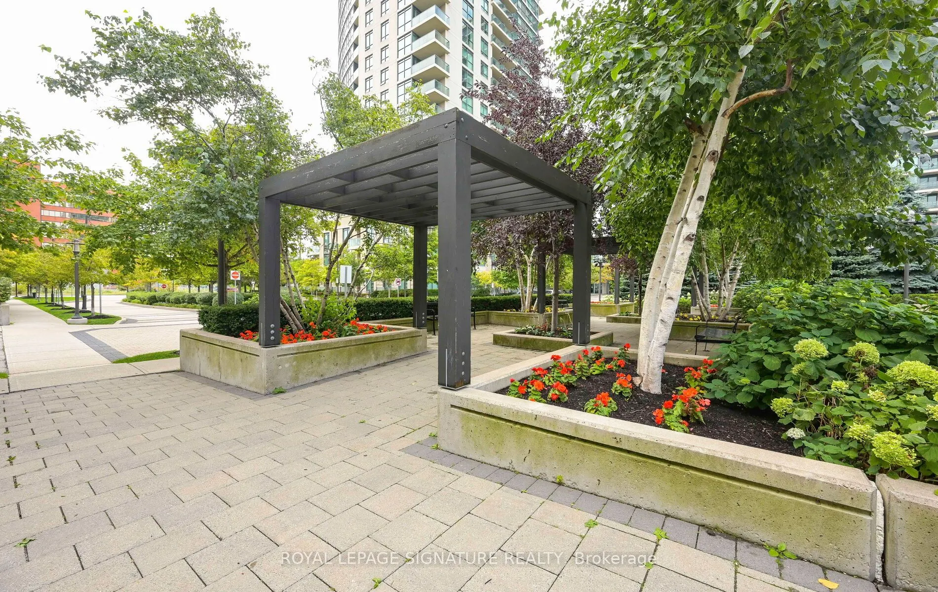 215 Sherway Gardens Road, #1805