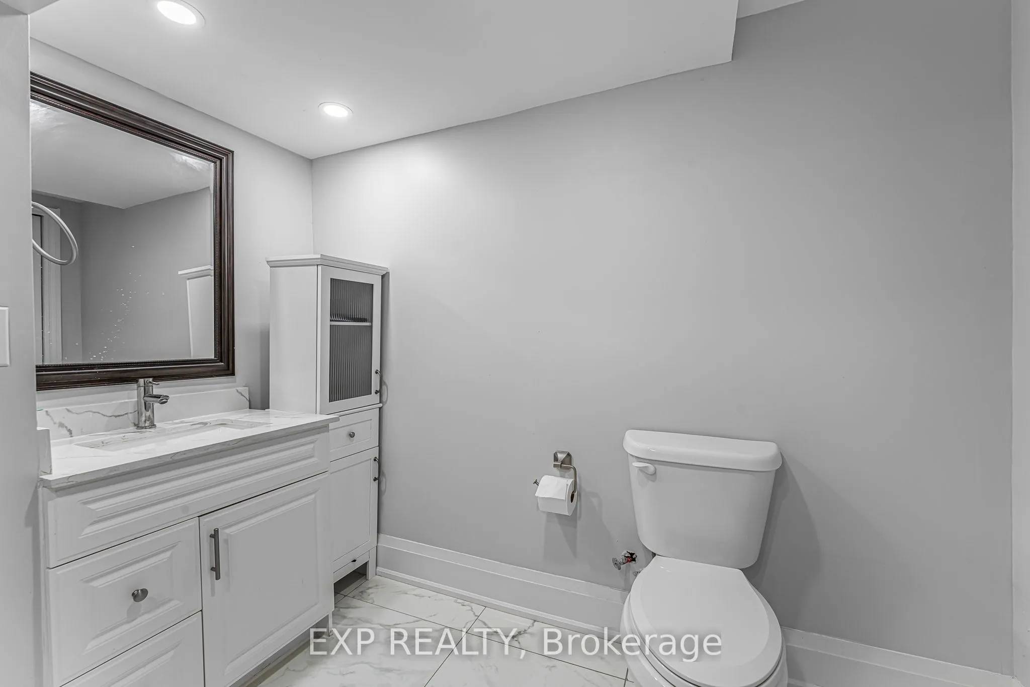 1221 Creekside Drive