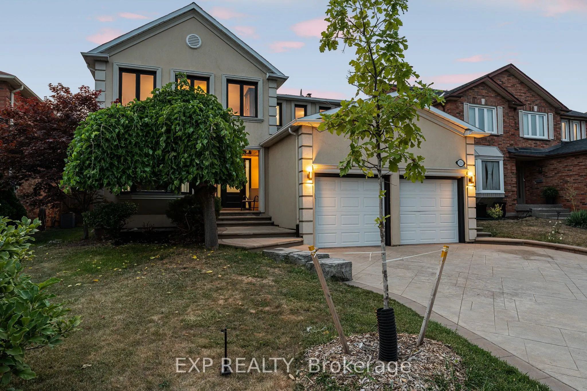 1221 Creekside Drive