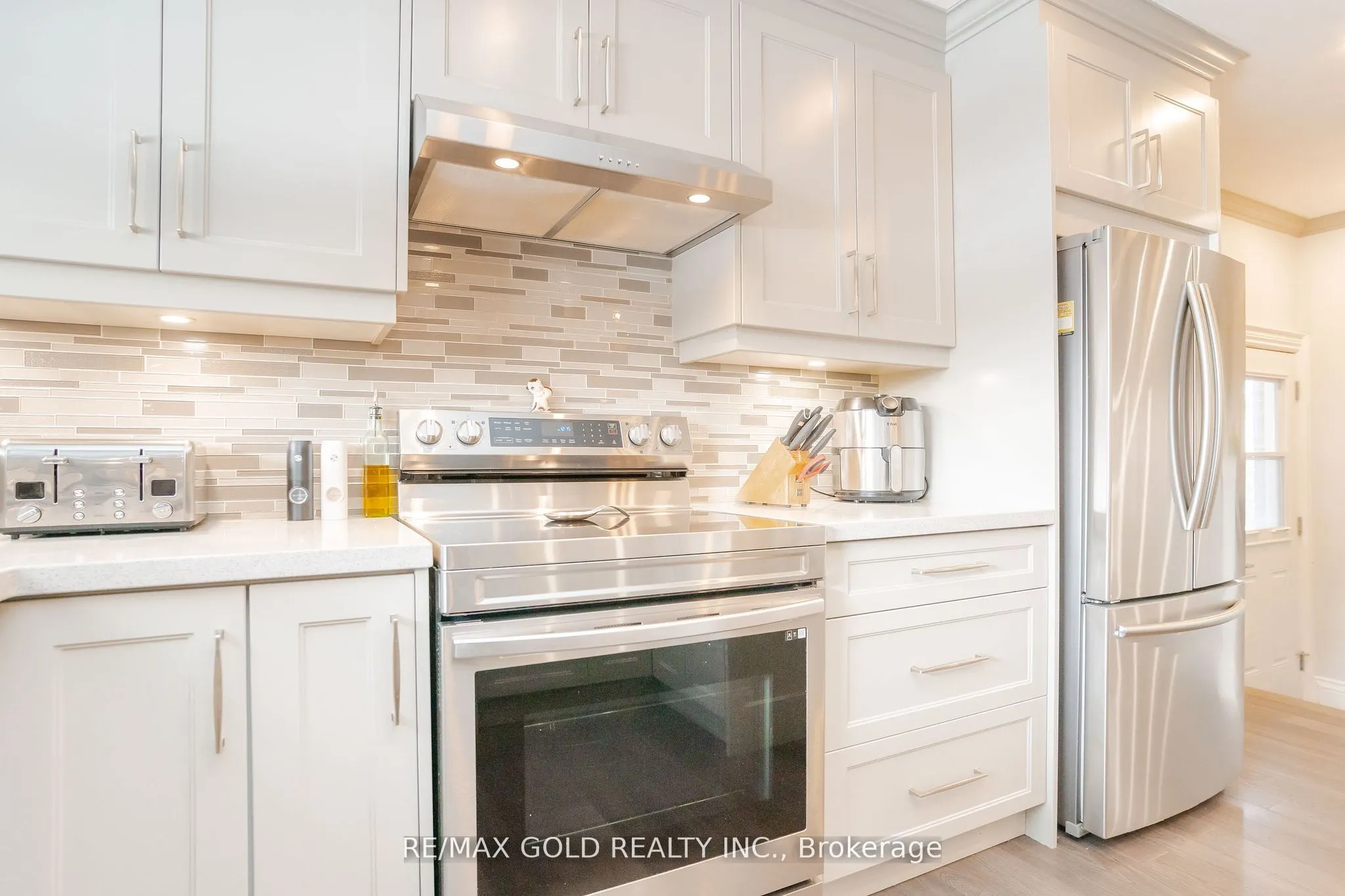 15 Castlemore Drive