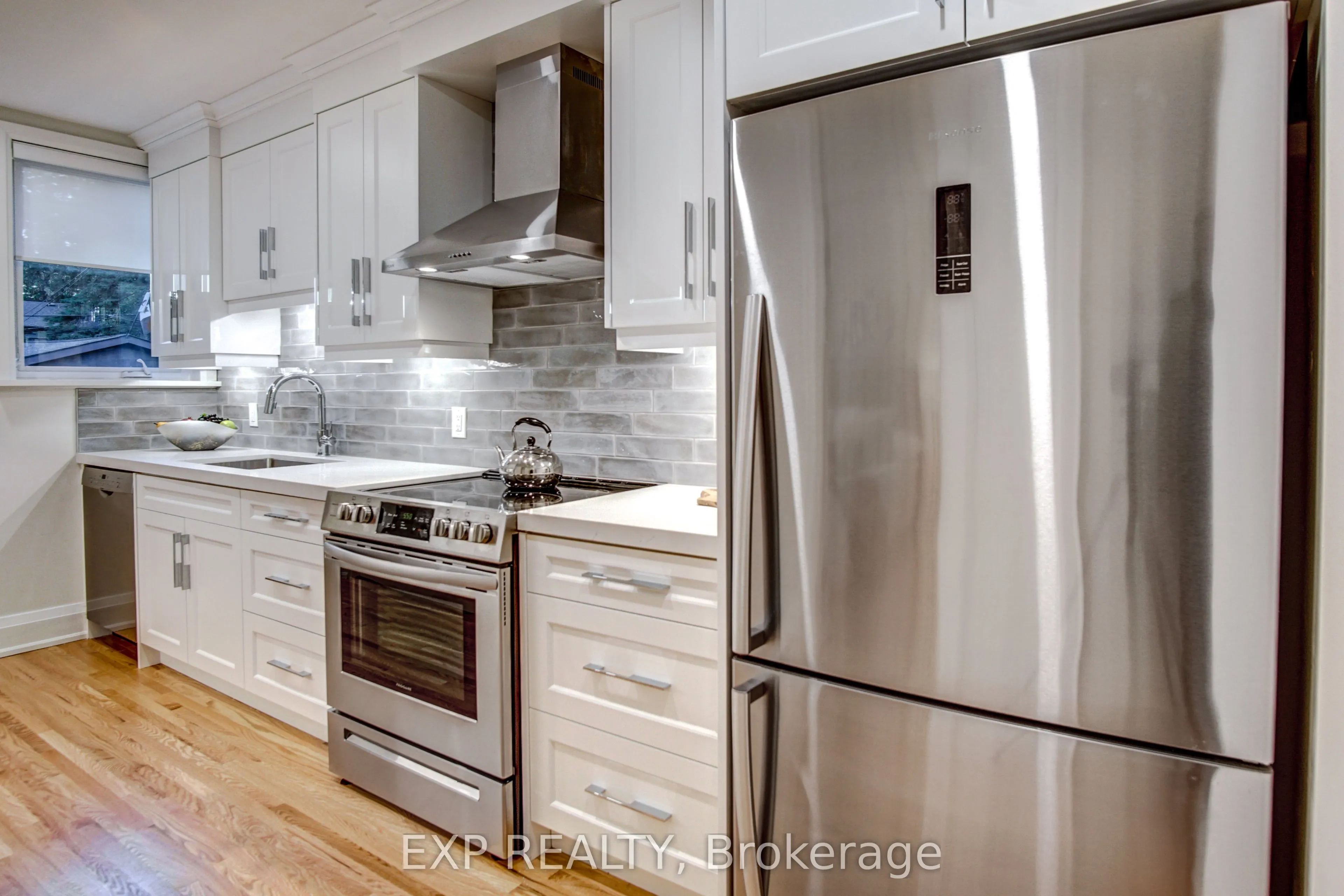 380 Jane Street, #Main