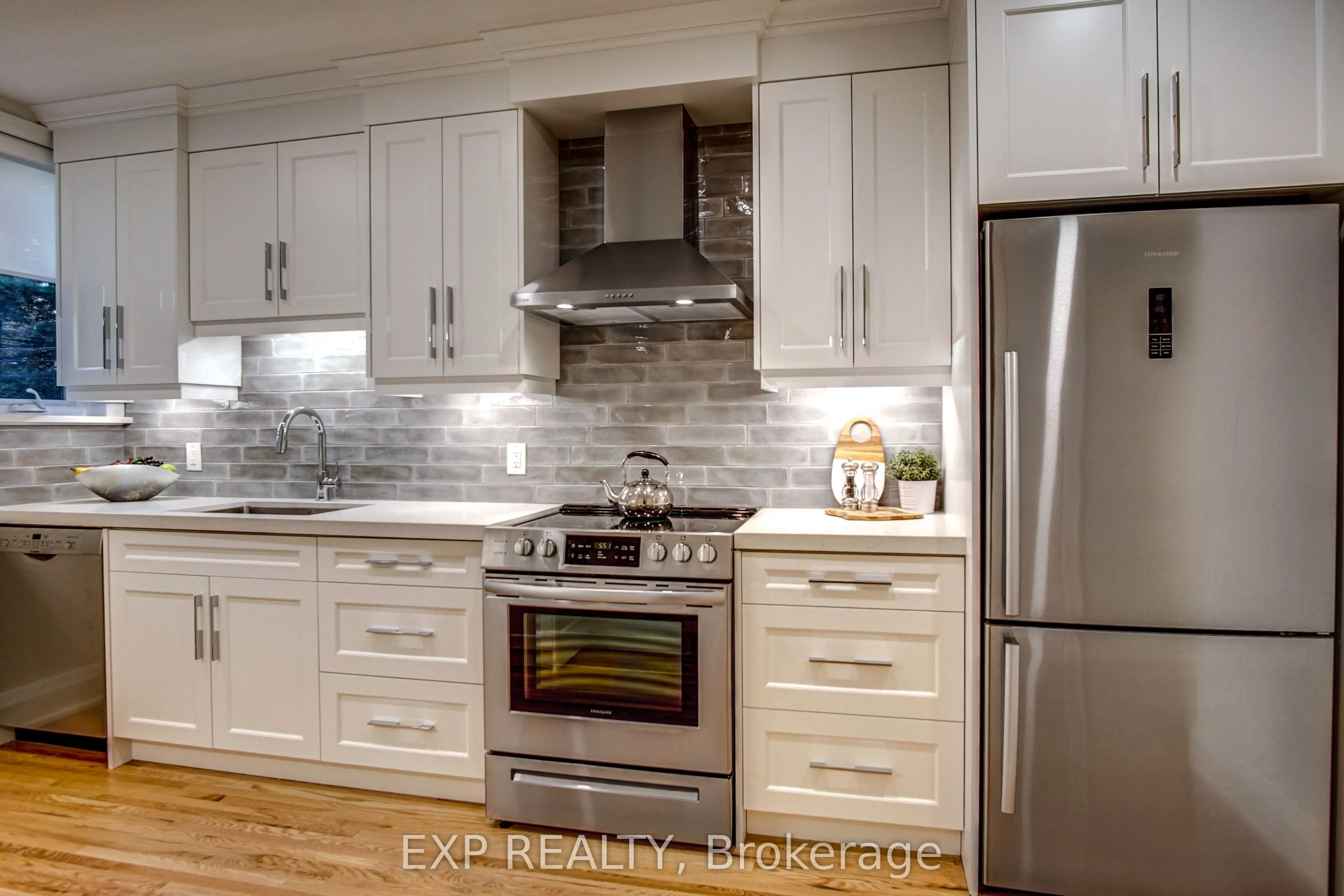 380 Jane Street, #Main