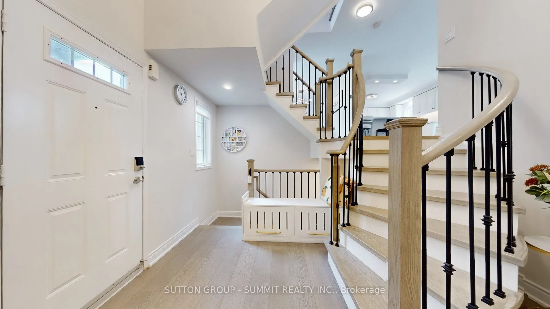 5535 GLEN ERIN Drive, #12