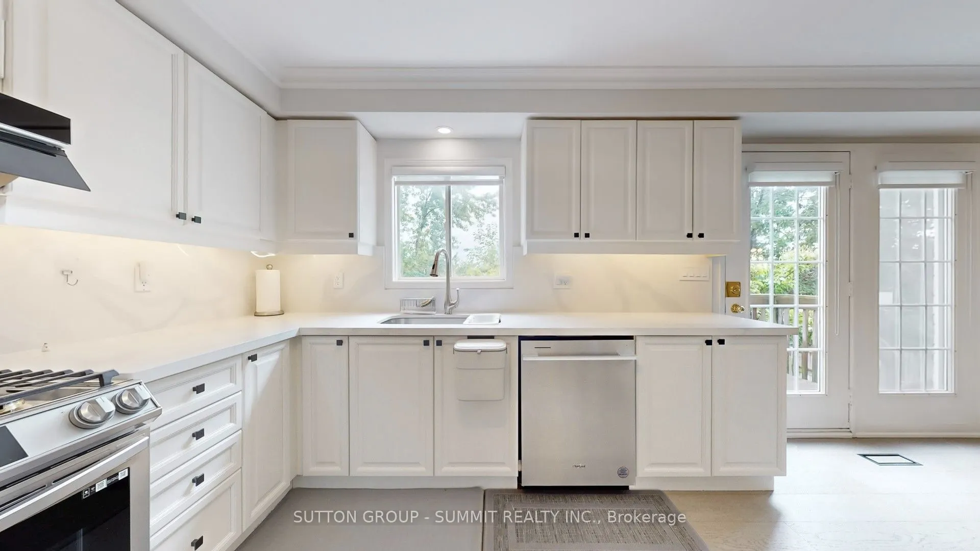 5535 GLEN ERIN Drive, #12