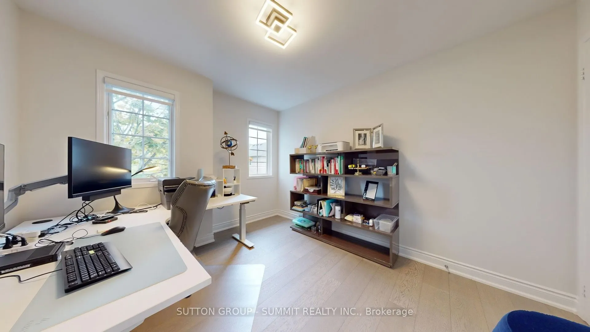 5535 GLEN ERIN Drive, #12