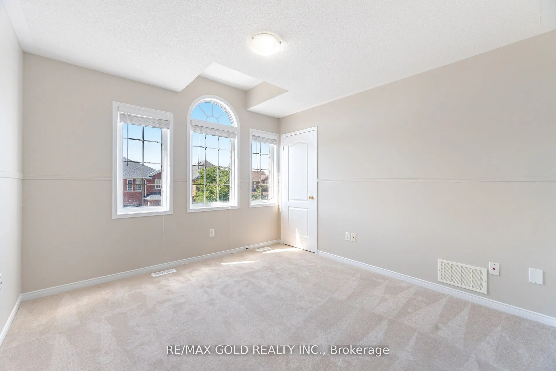 26 Bushmill Circle
