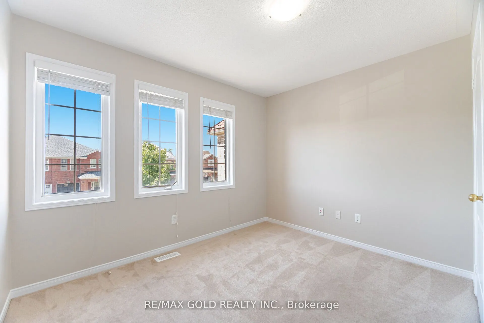 26 Bushmill Circle