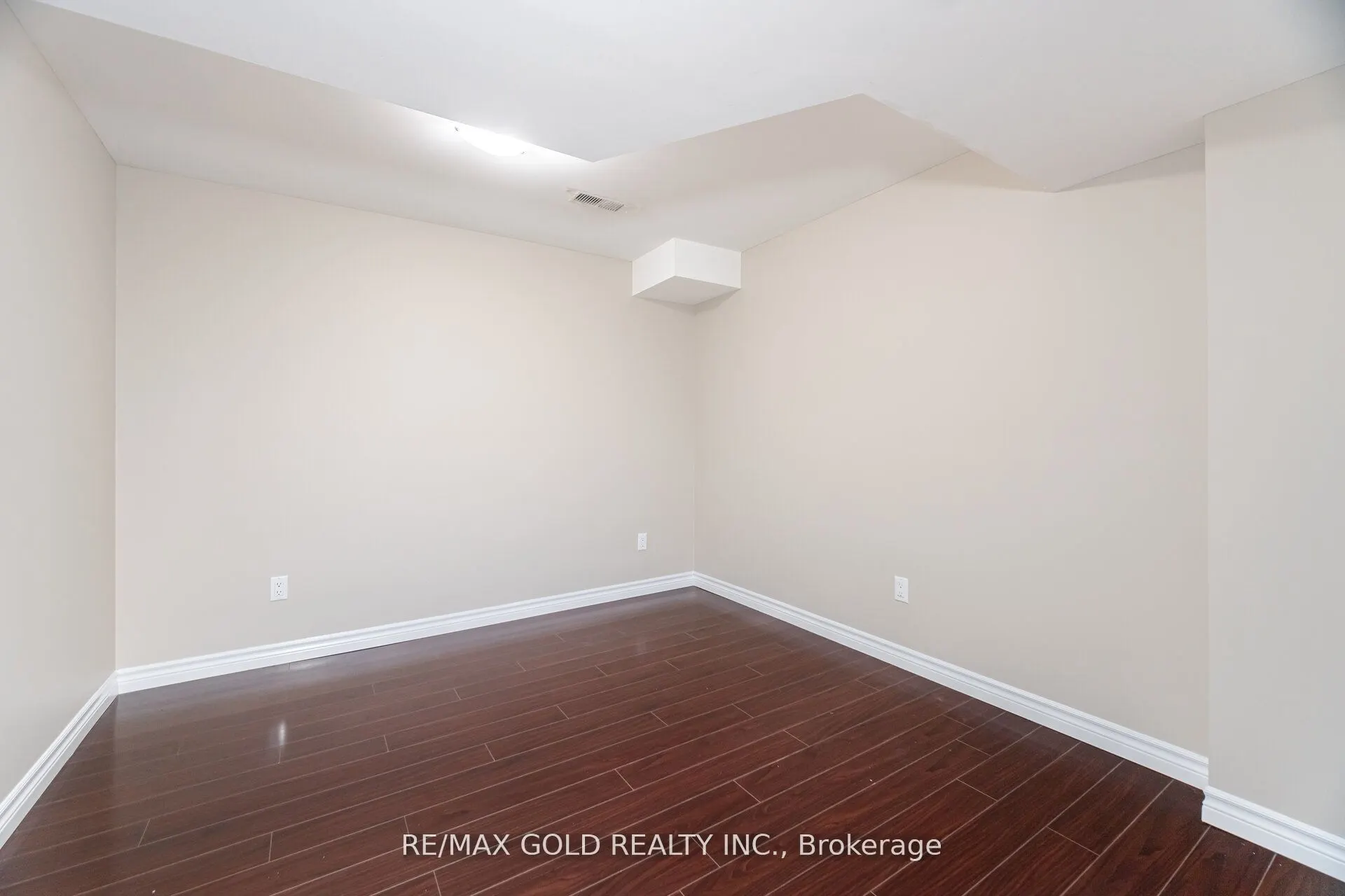 26 Bushmill Circle