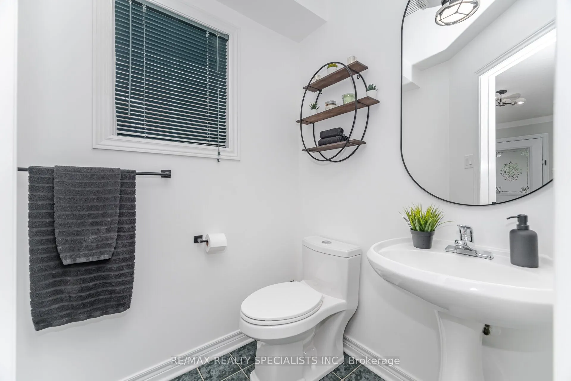 5196 Red Brush Drive