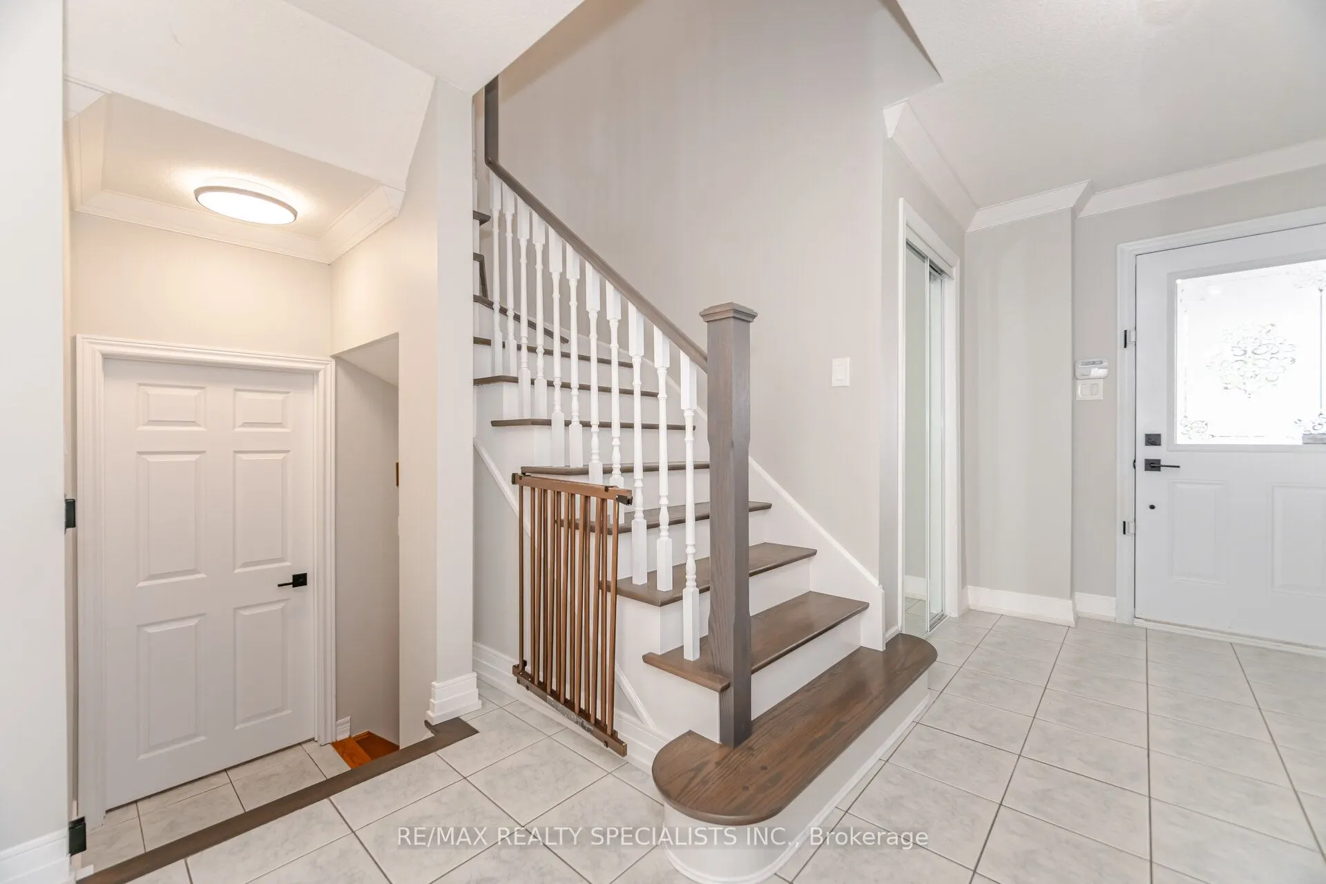 5196 Red Brush Drive
