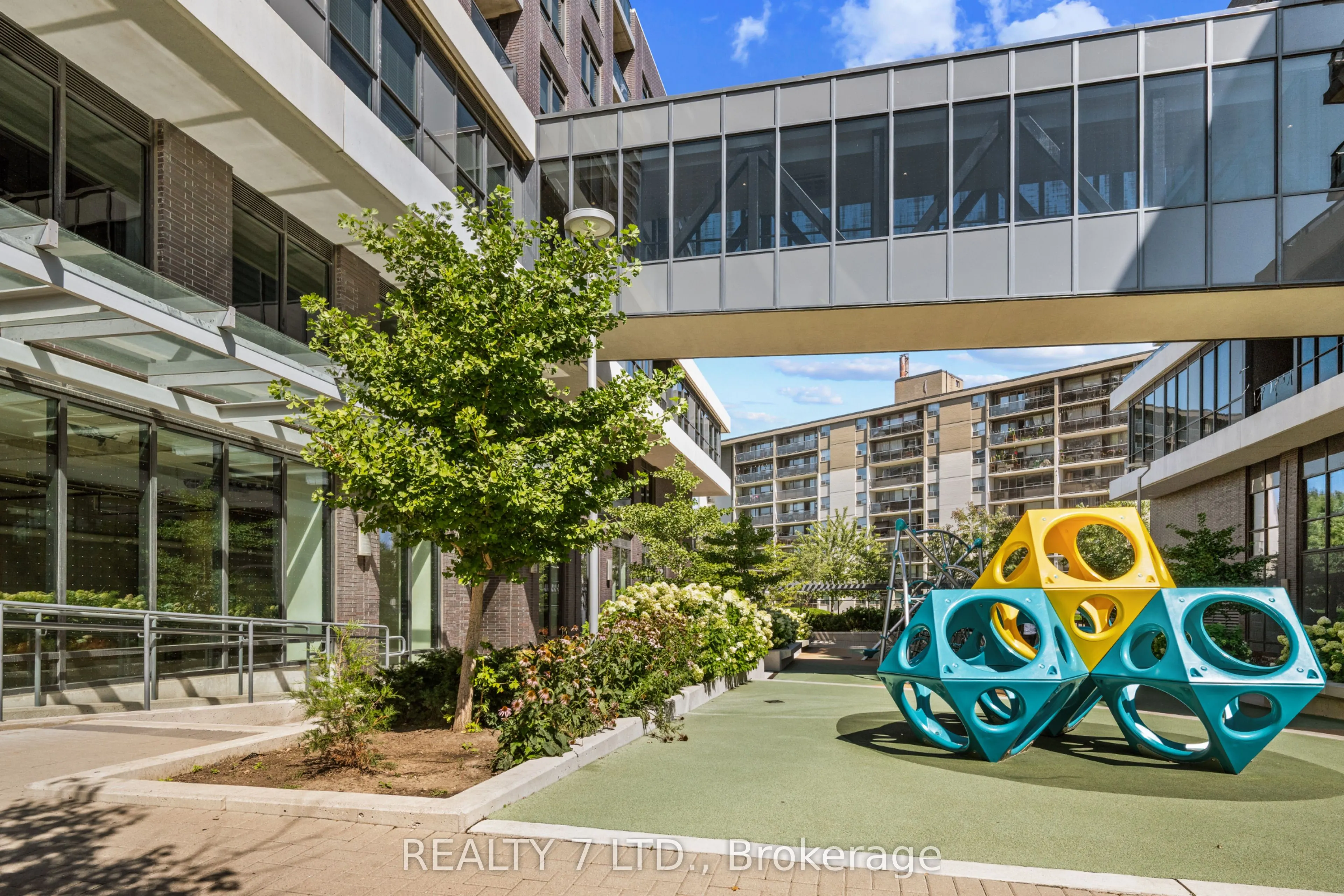 26 Gibbs Road, #838