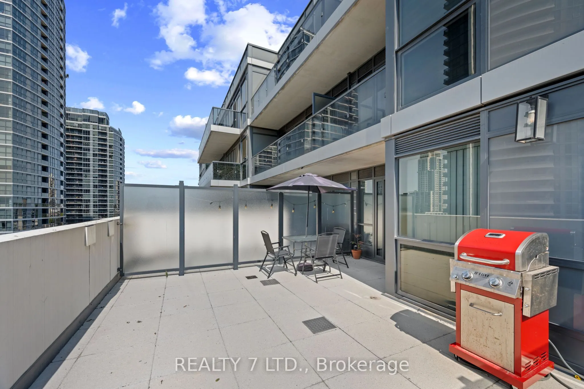 26 Gibbs Road, #838