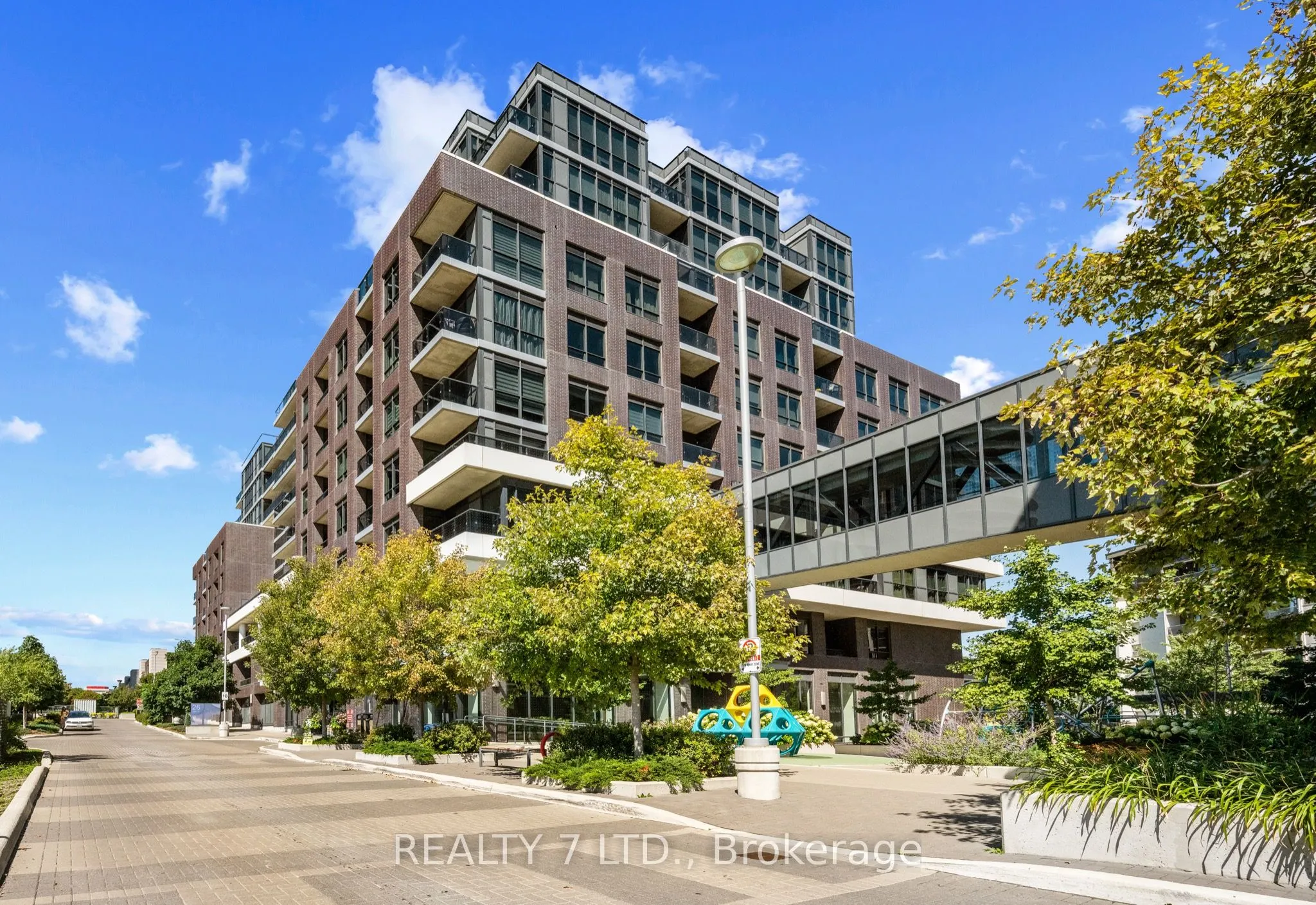 26 Gibbs Road, #838