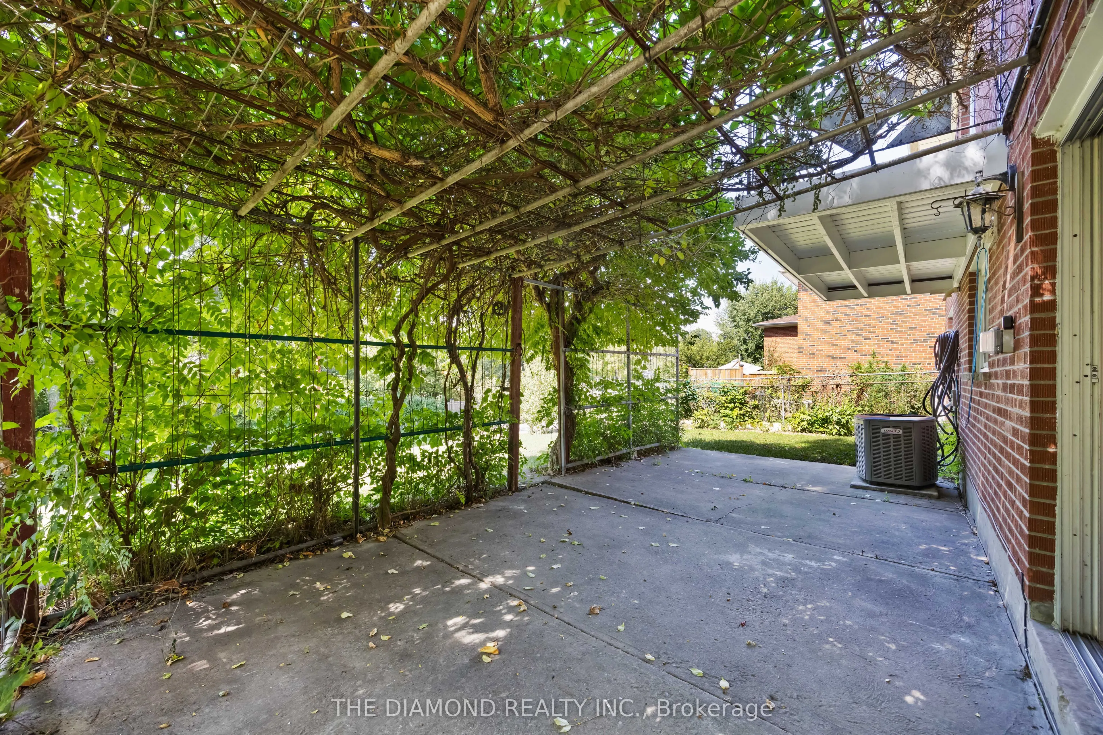 14 Hentob Court