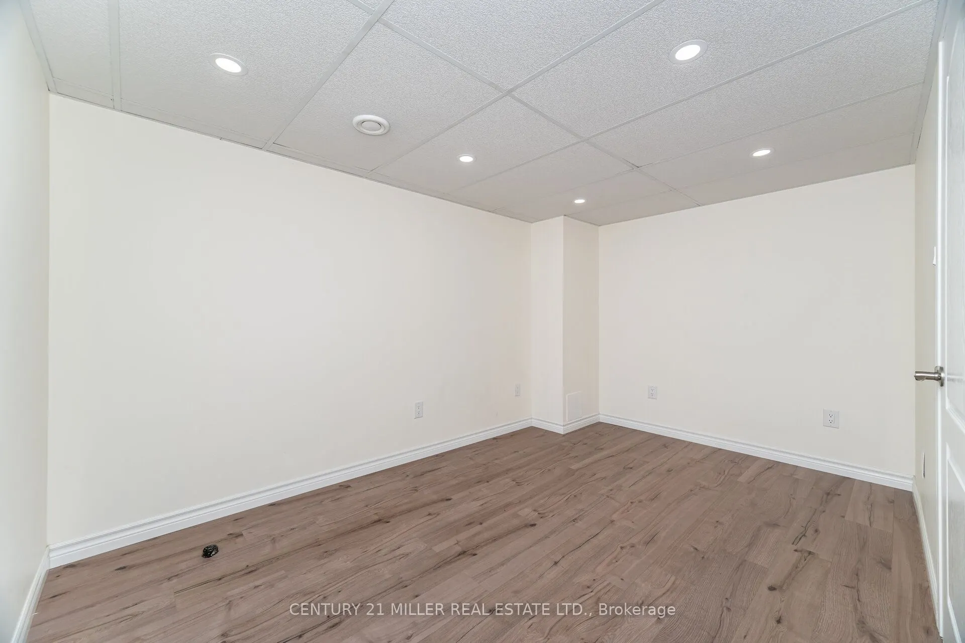 113 Aird Court
